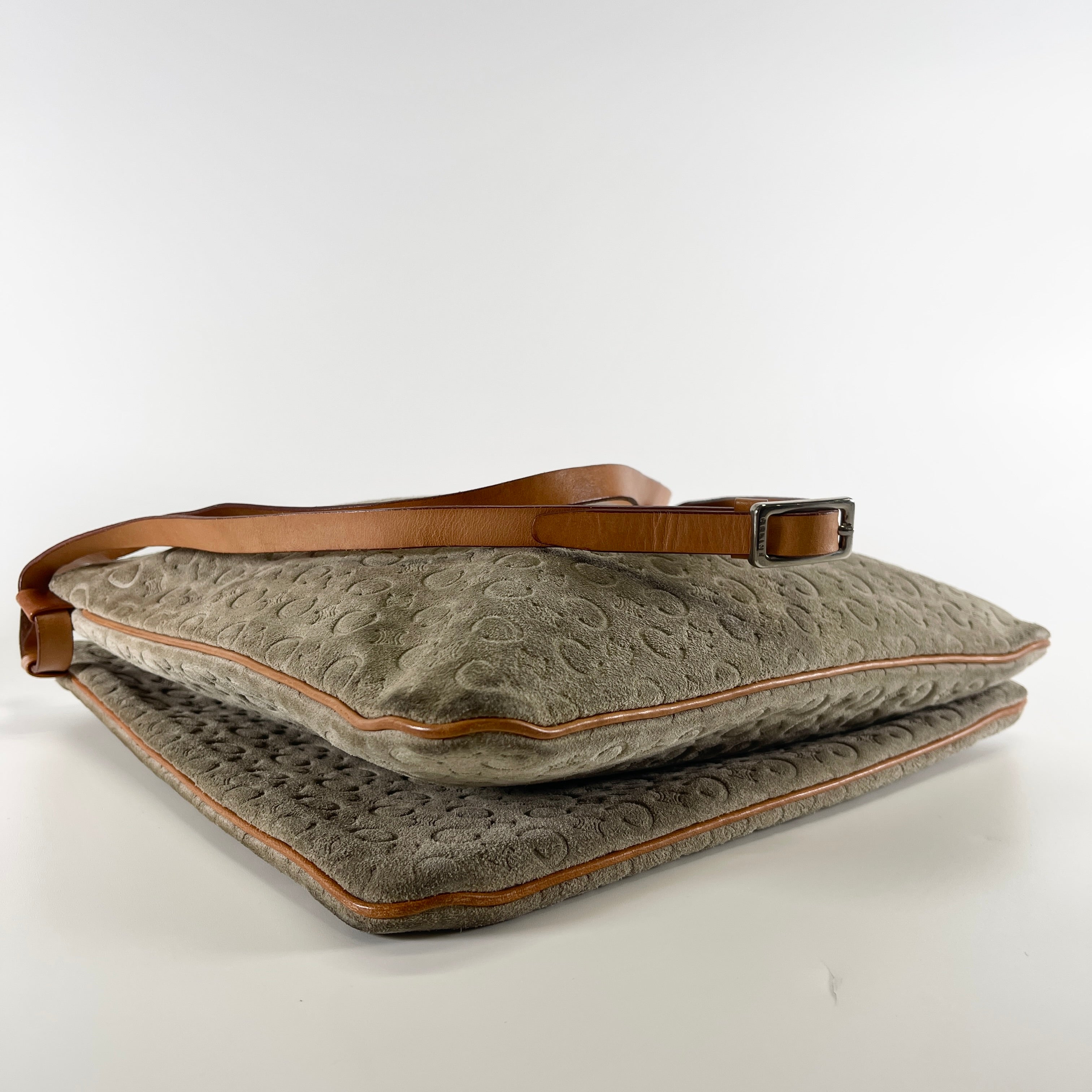 2606 secondhand CELINE Shoulder bag C Macadam strike surface