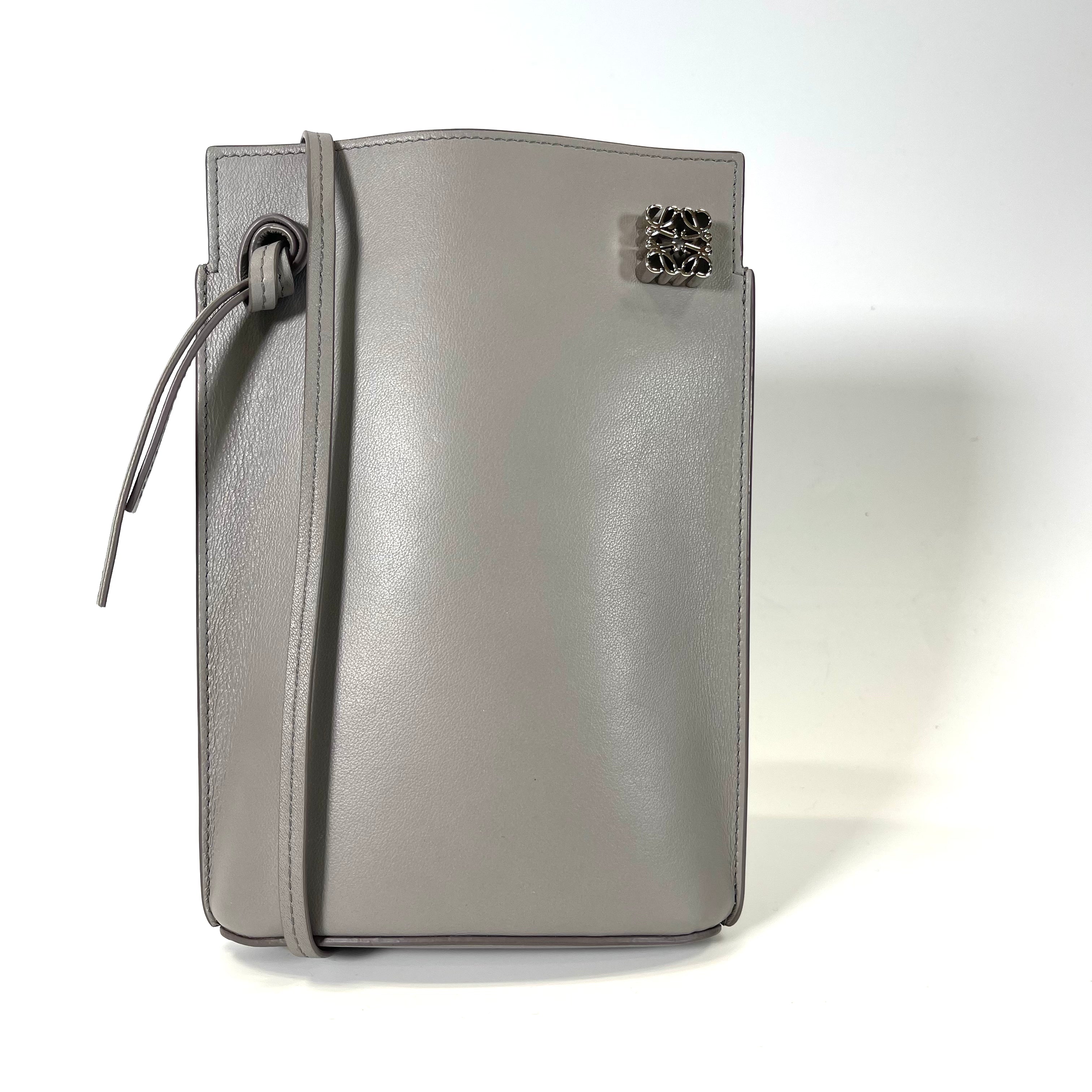 2511 LOEWE Font Shoulder Bag