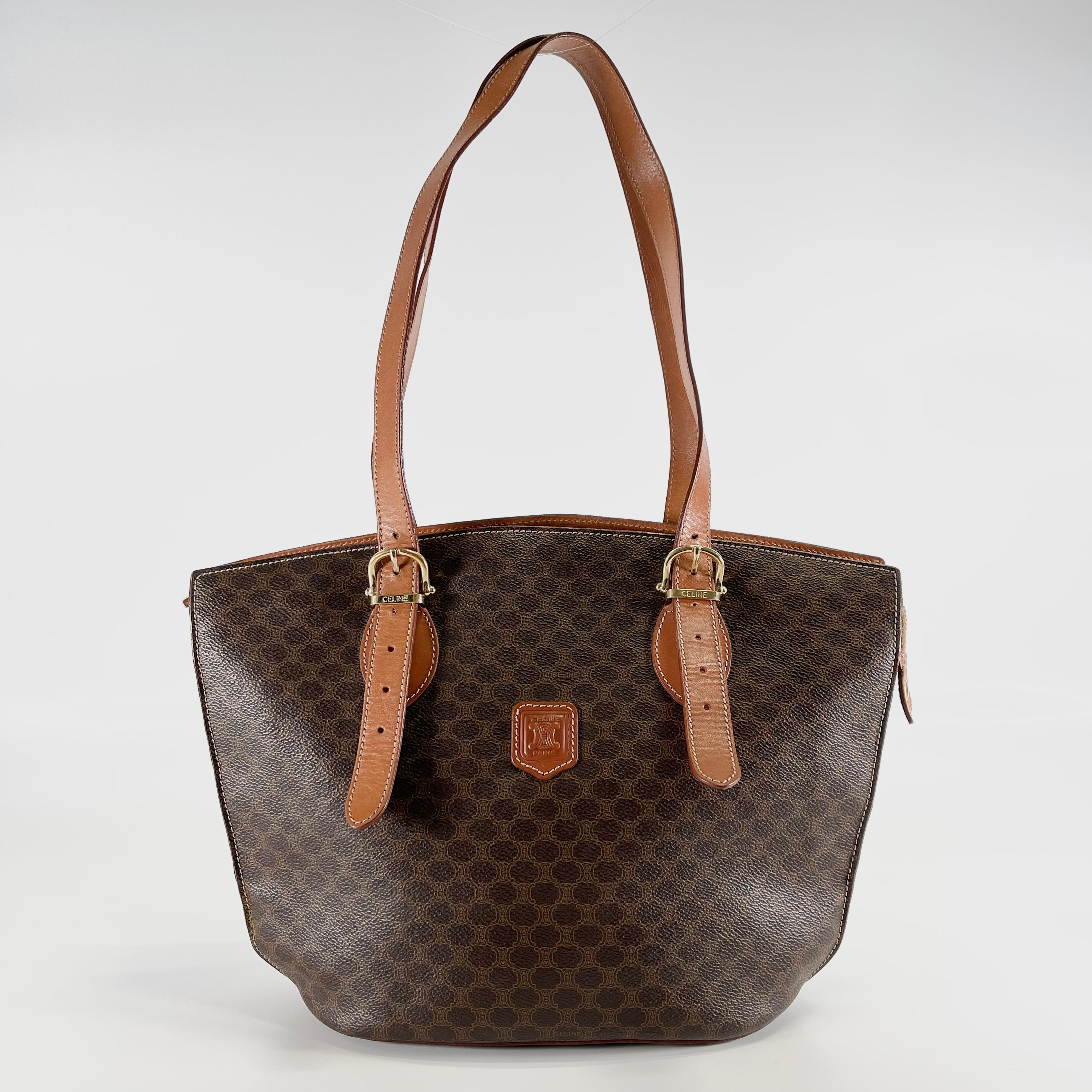 2602 secondhand CELINE Macadam Shoulder bag