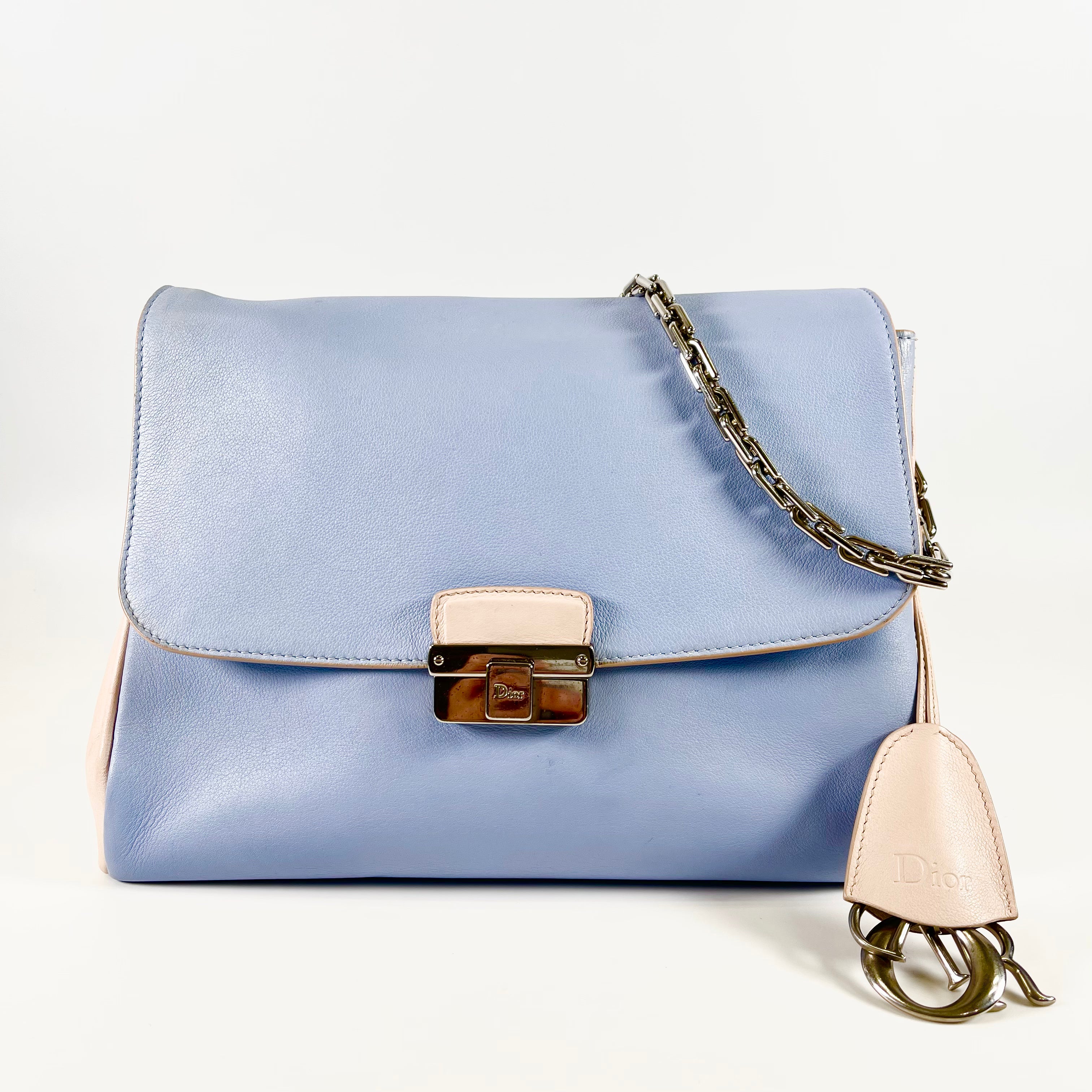 2509 CD Dior Chain Shoulder Bag
