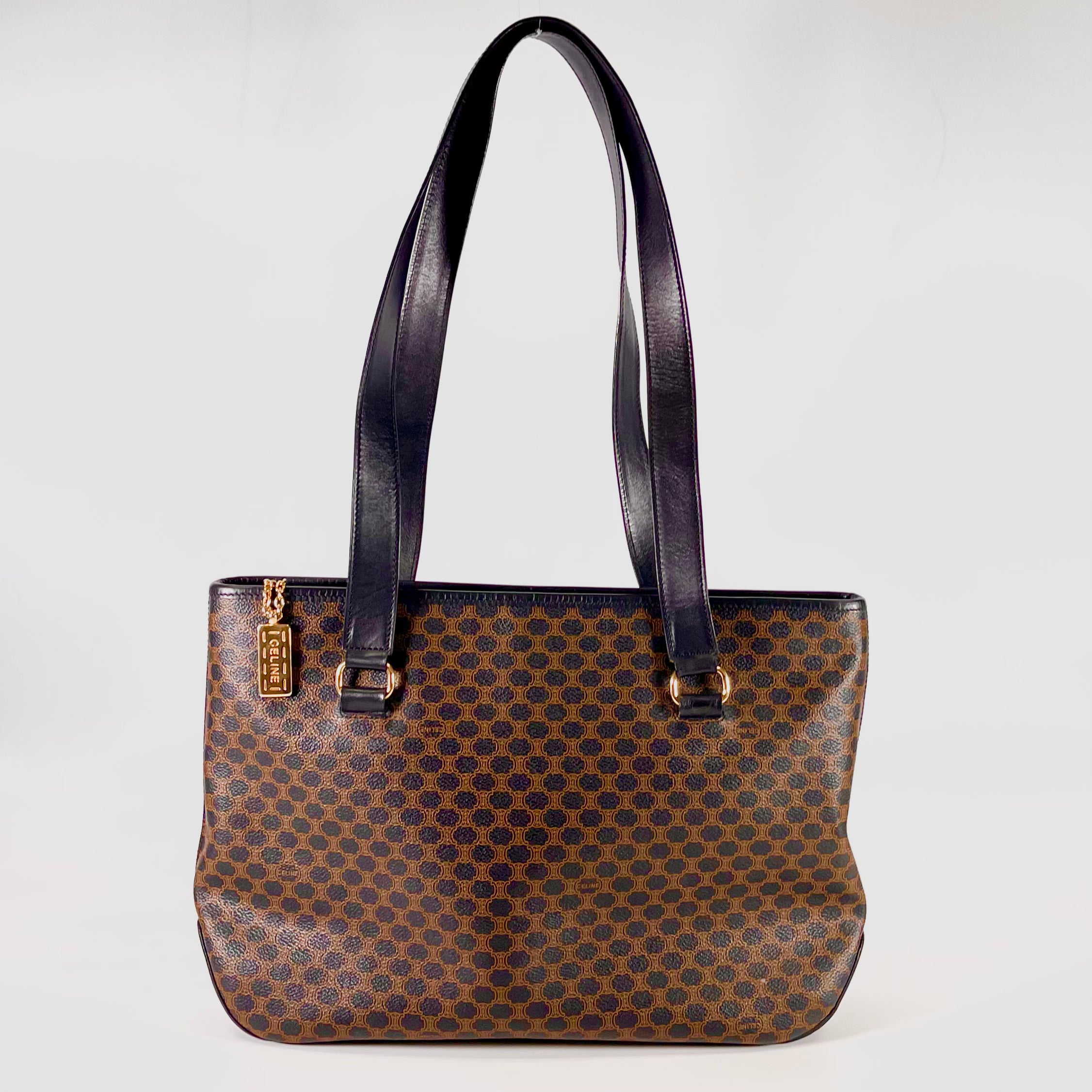 2511 CELINE Macadamia Shoulder Bag