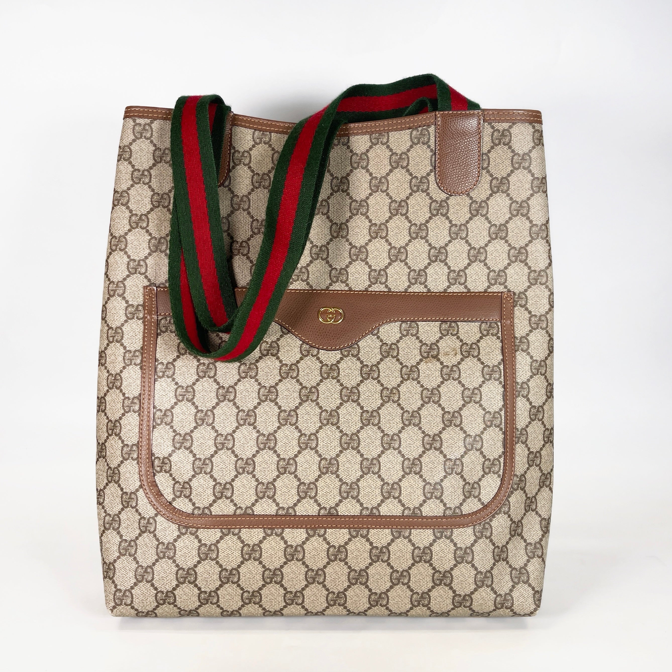 2604 secondhand GUCCI GG Supreme hand bag