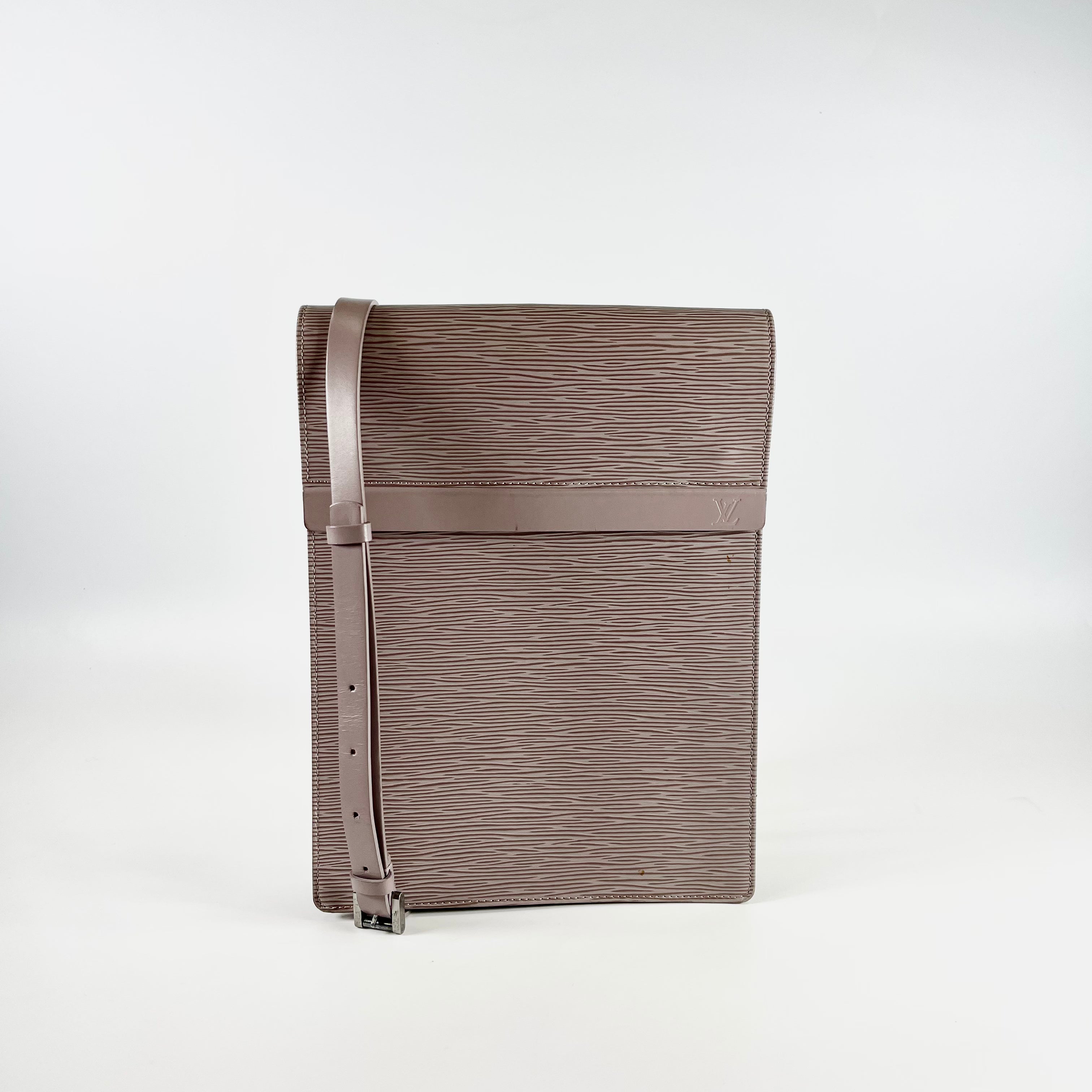 2602 secondhand LV Epi Ramatuelle