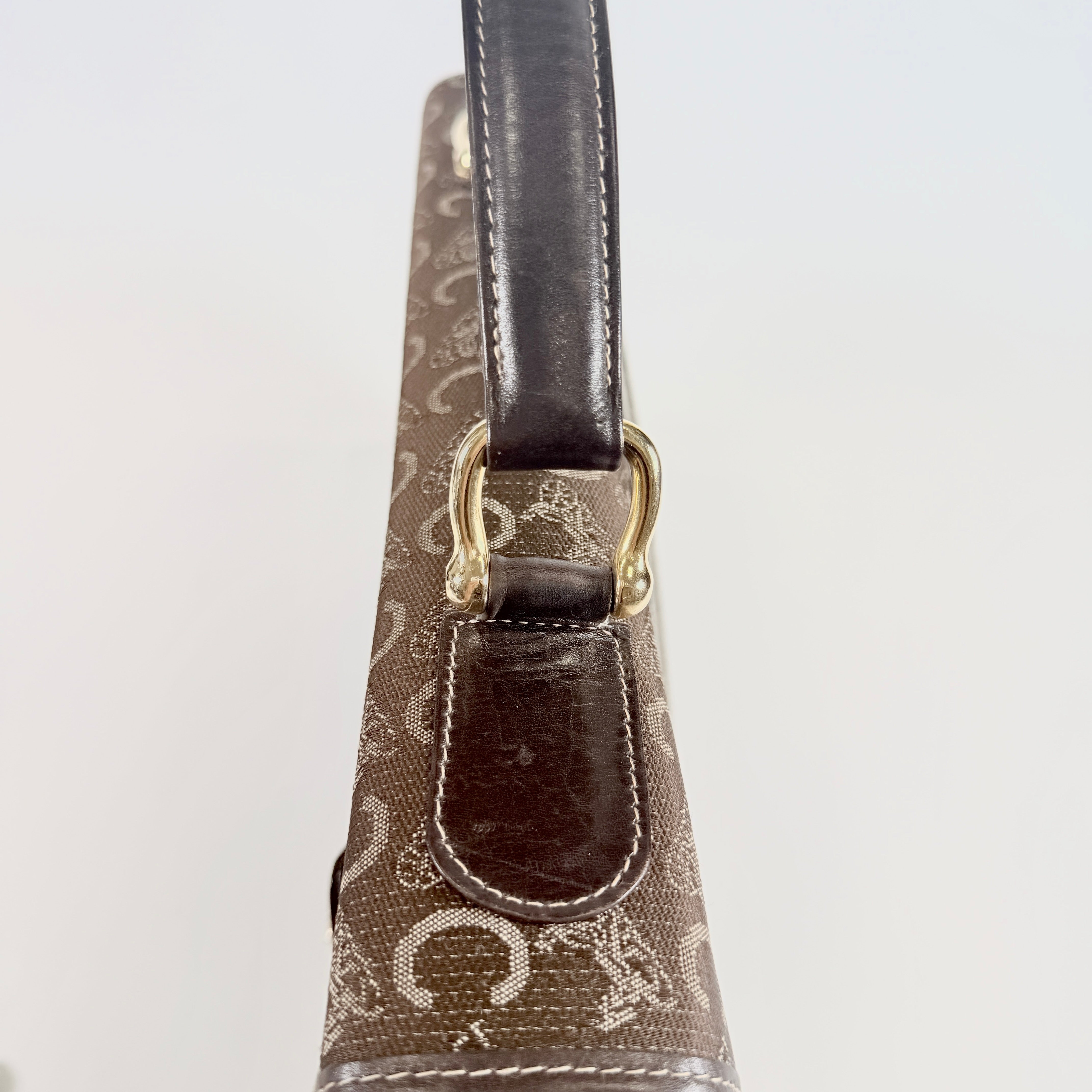 2608 secondhand CELINE hand bag