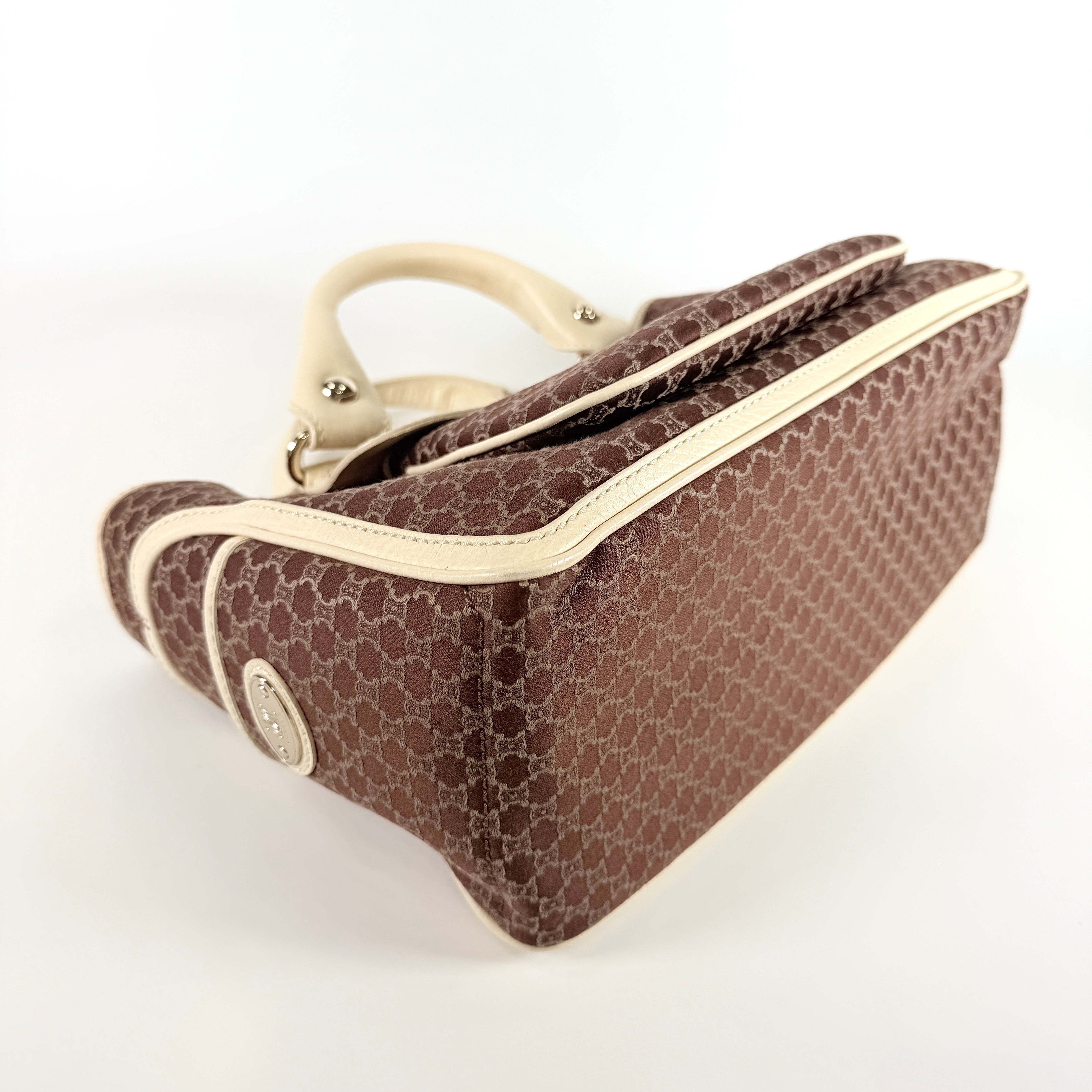 2608 secondhand CELINE Boogie Bag