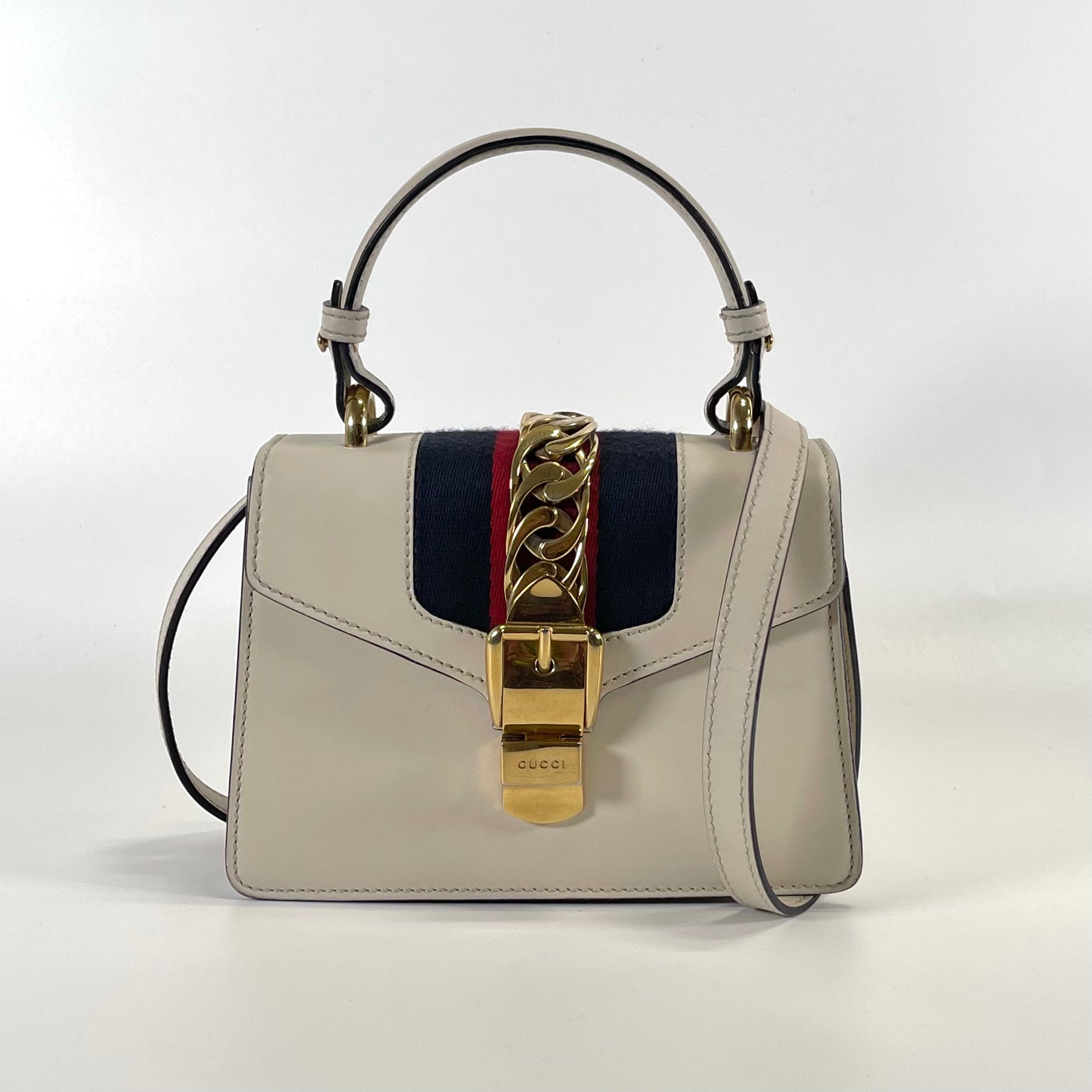 2511 GUCCI Gucci Leather 2-Way Bag