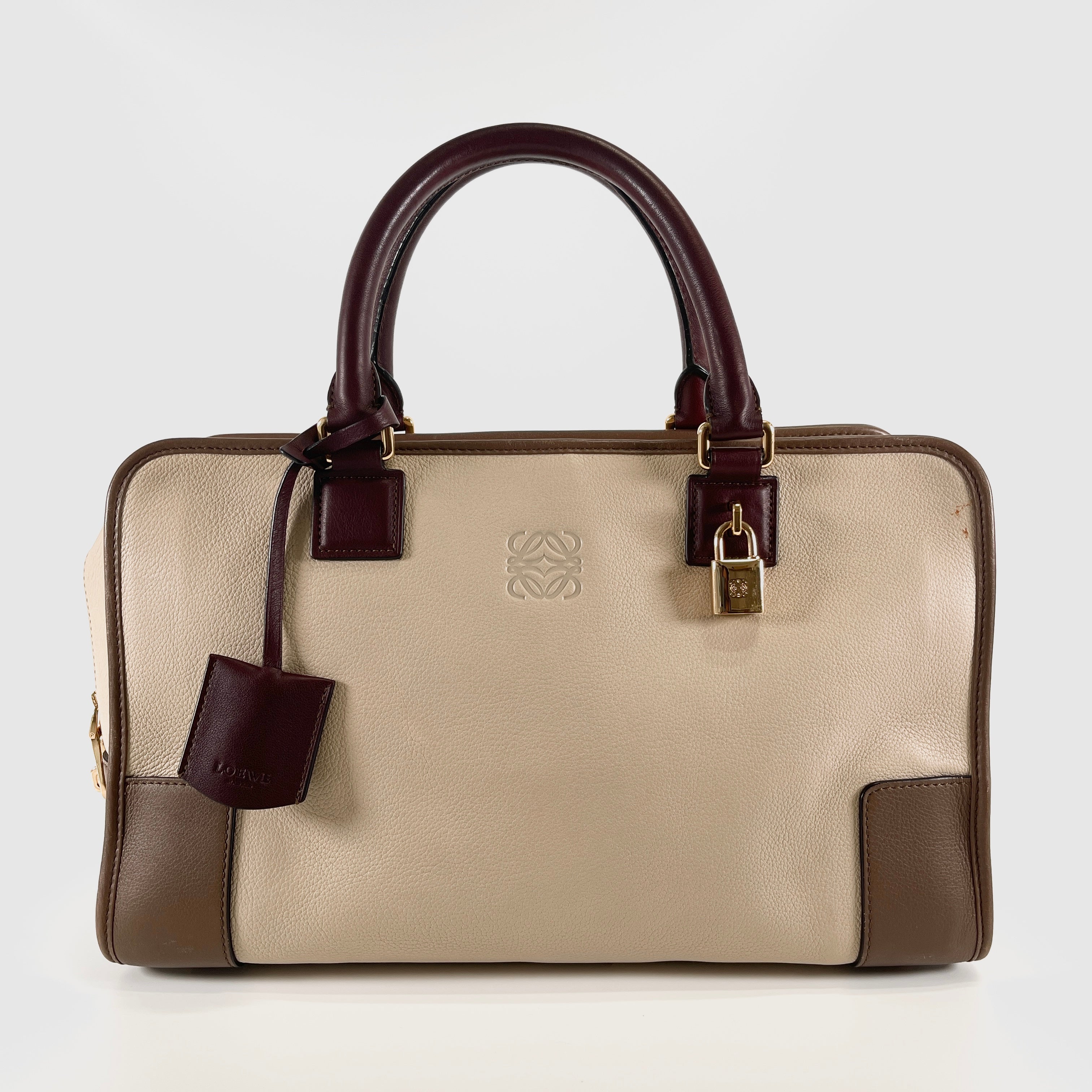 2604 secondhand LOEWE Amazona hand bag