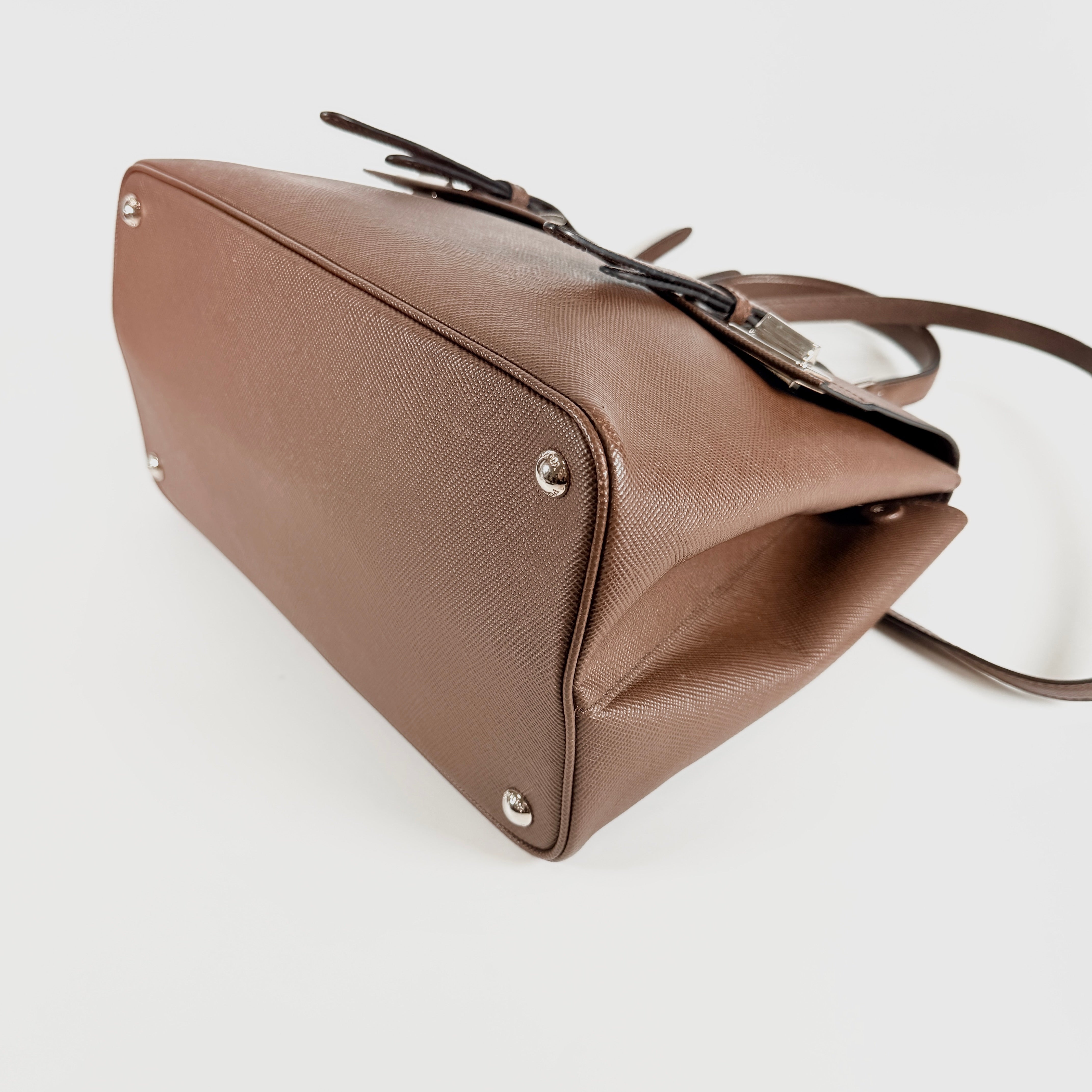2606 secondhand PRADA bag / others double turn rock 2WAY Medium surface