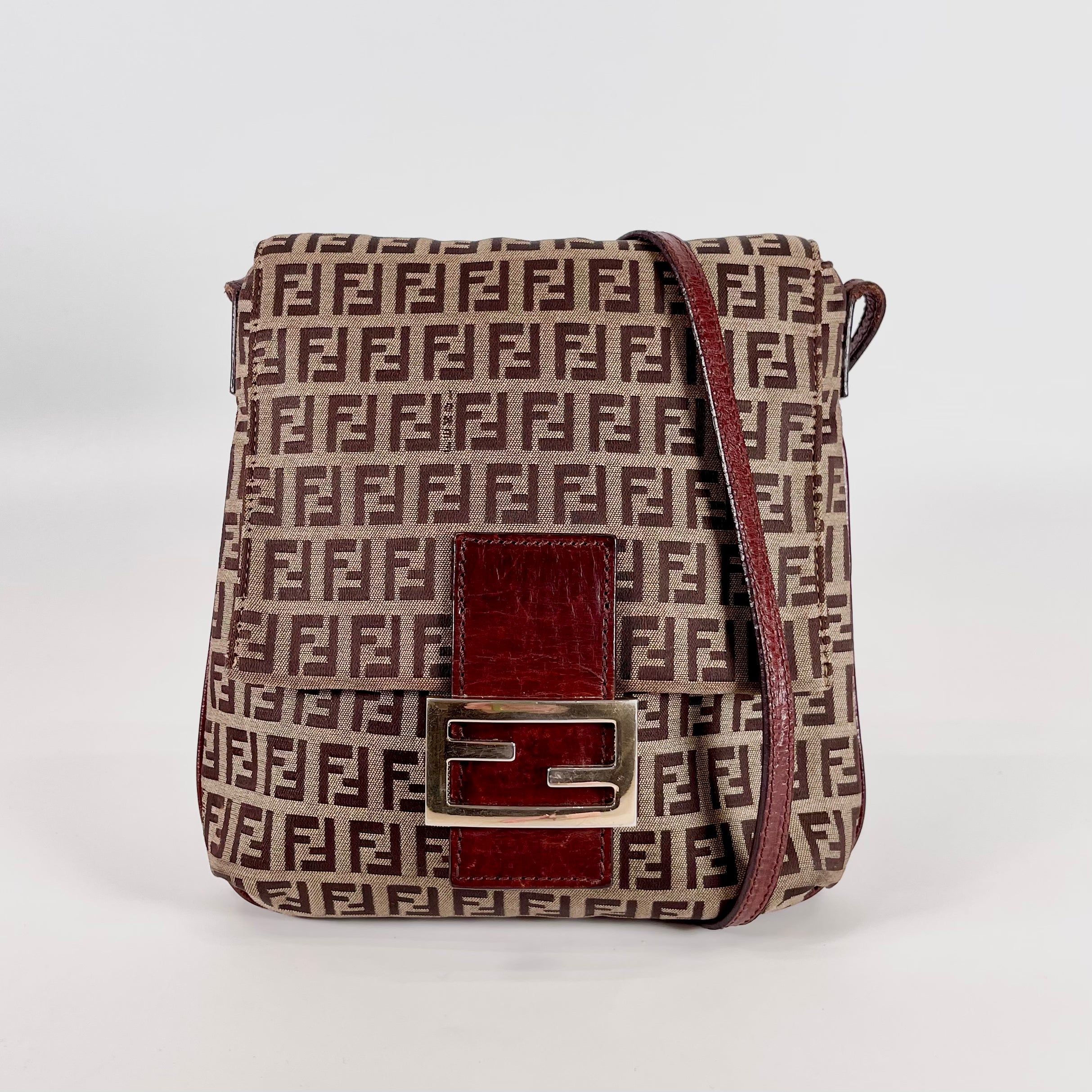 2512 secondhand  FENDI Shoulder bag / Crossbody Bag shoulder bag