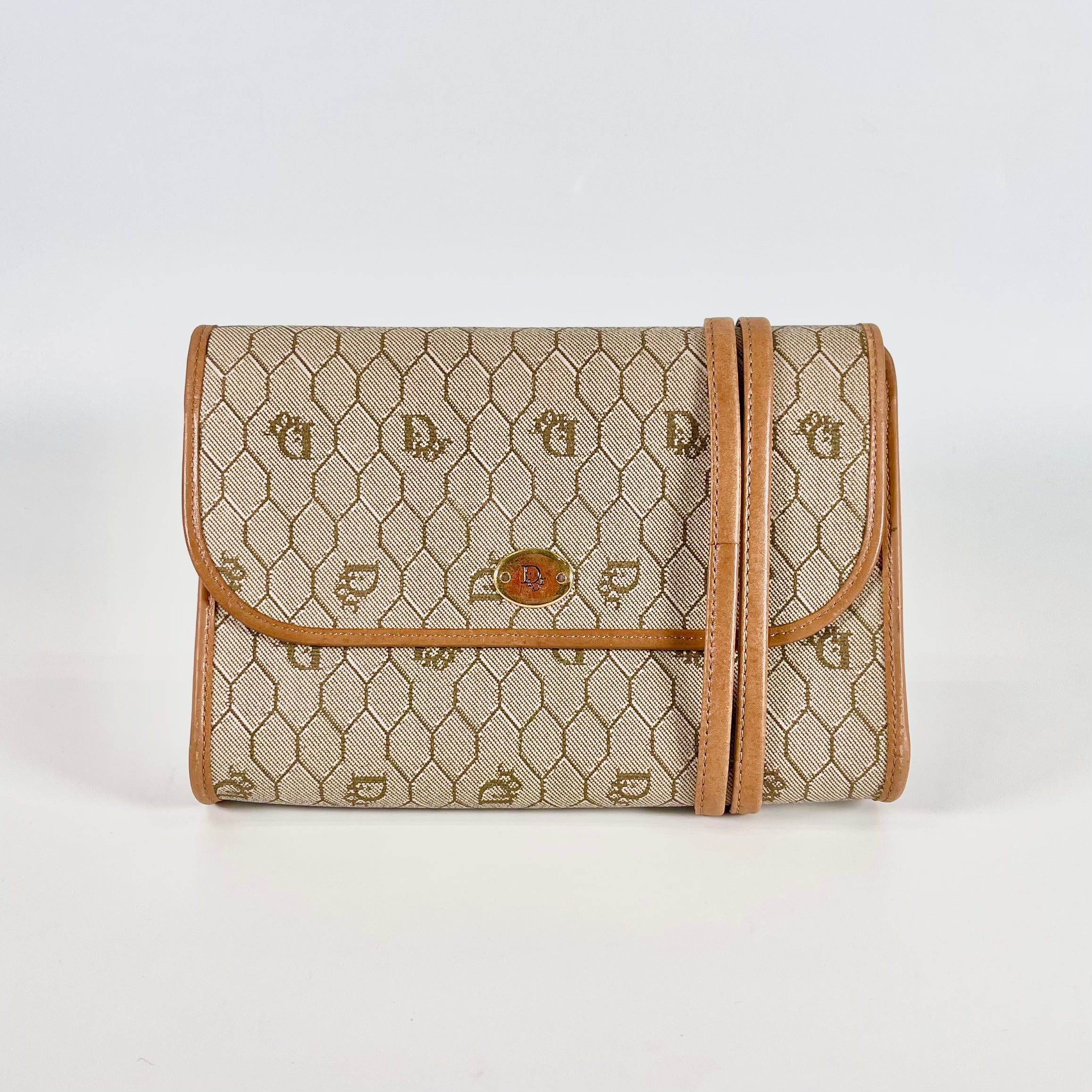 2511 CD Shoulder