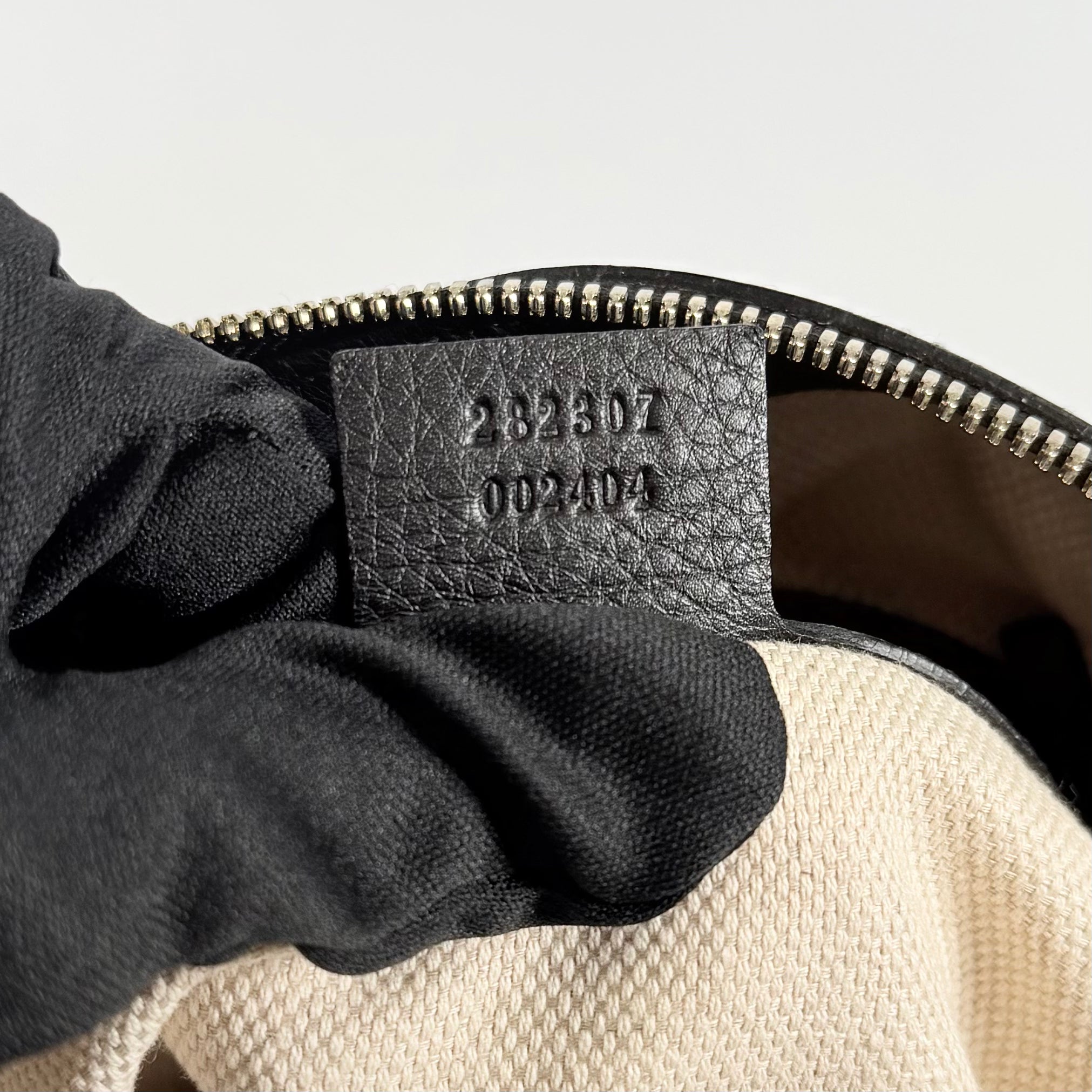 2608 secondhand GUCCI Tote Bag Soho black
