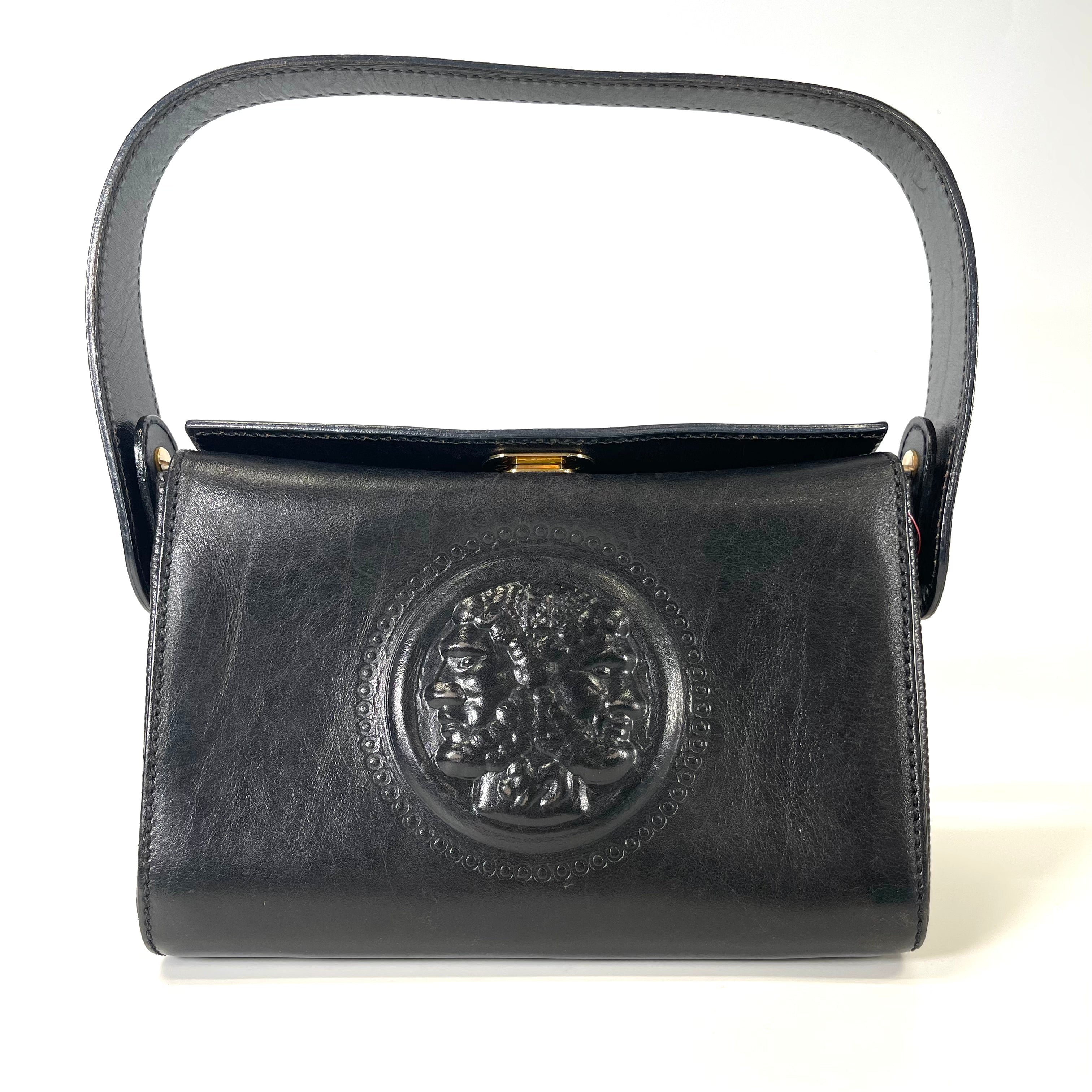 2512 secondhand  FENDI hand bag