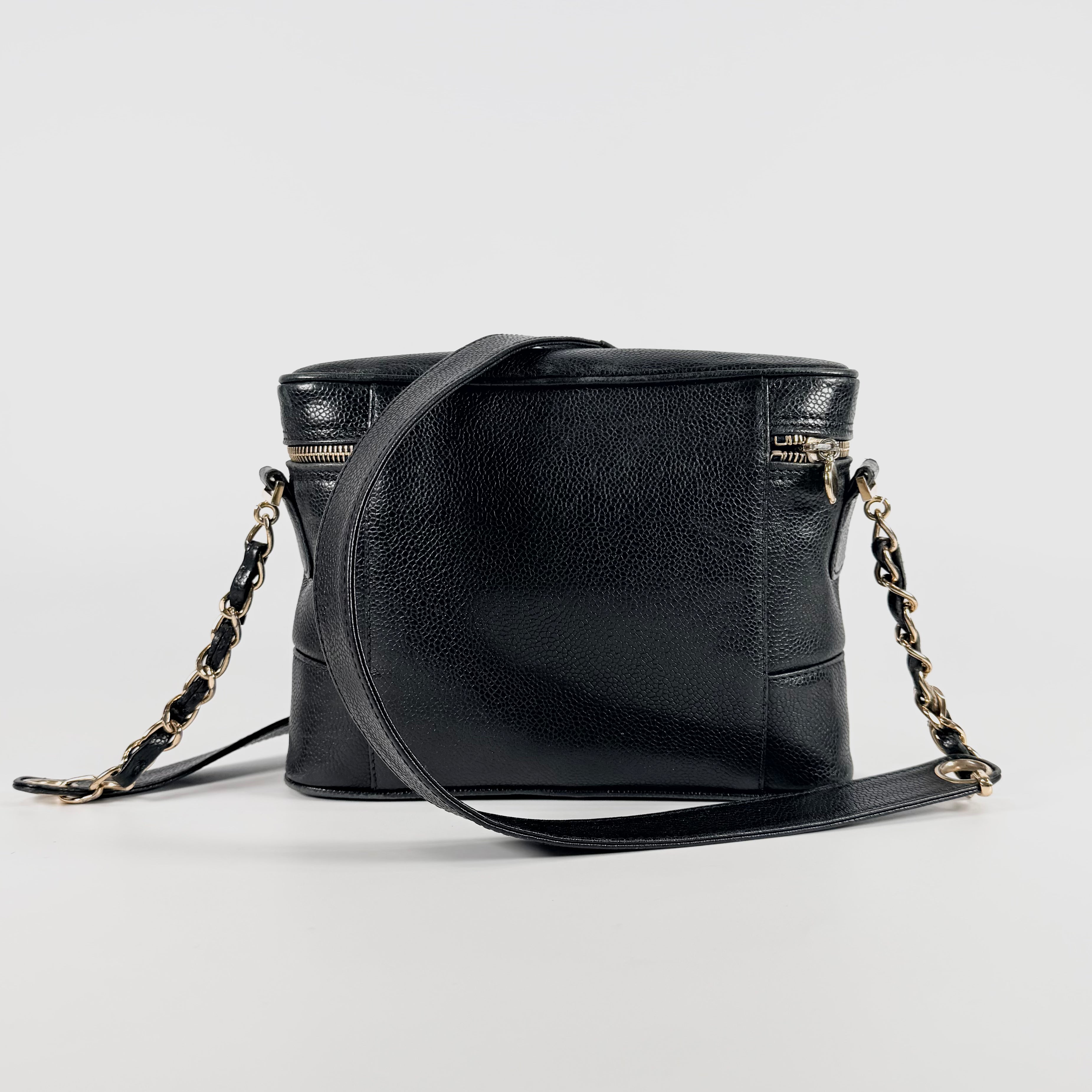 2606 secondhand CHANEL caviar Vanity shoulder black 4