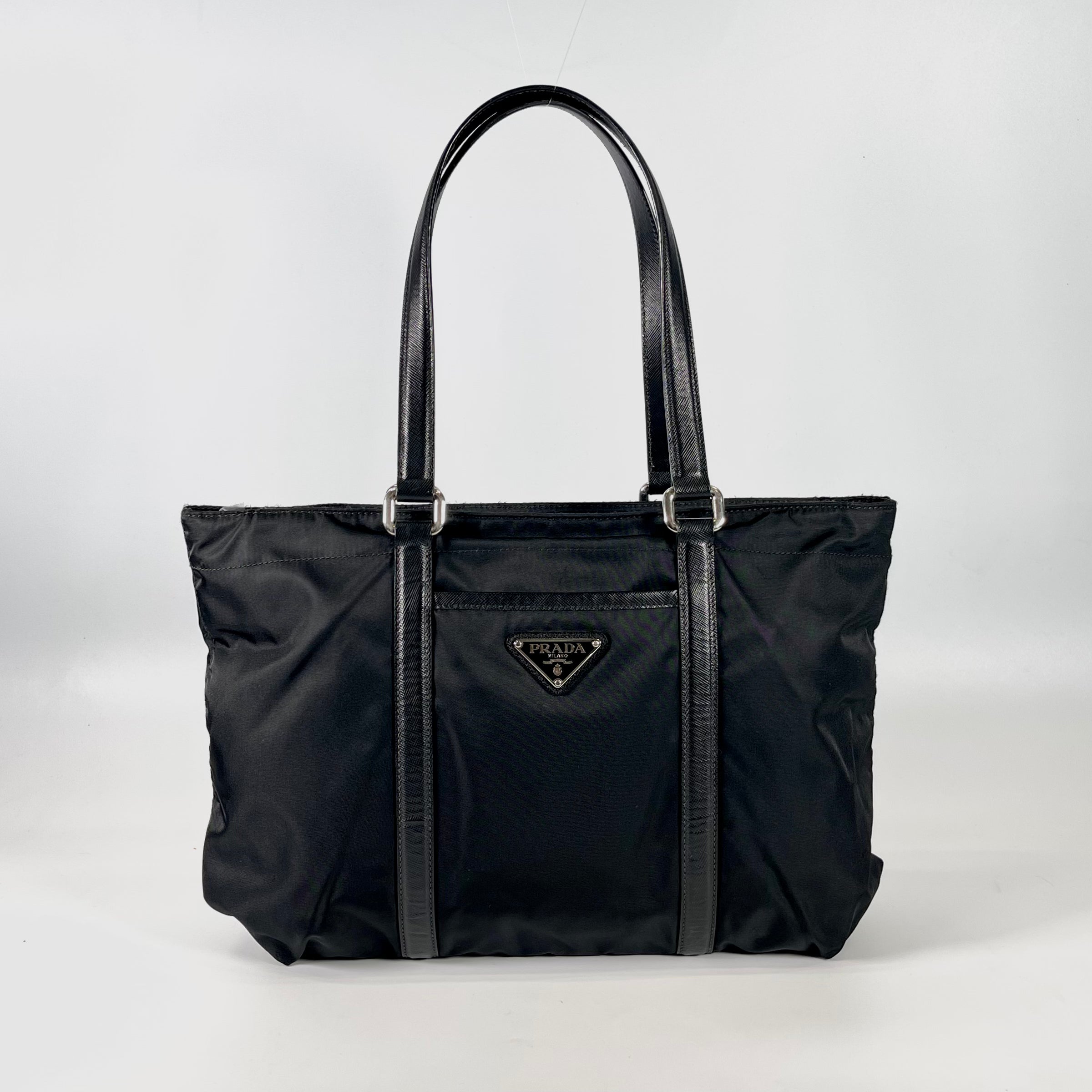 2511 PRADA nylon hand bag