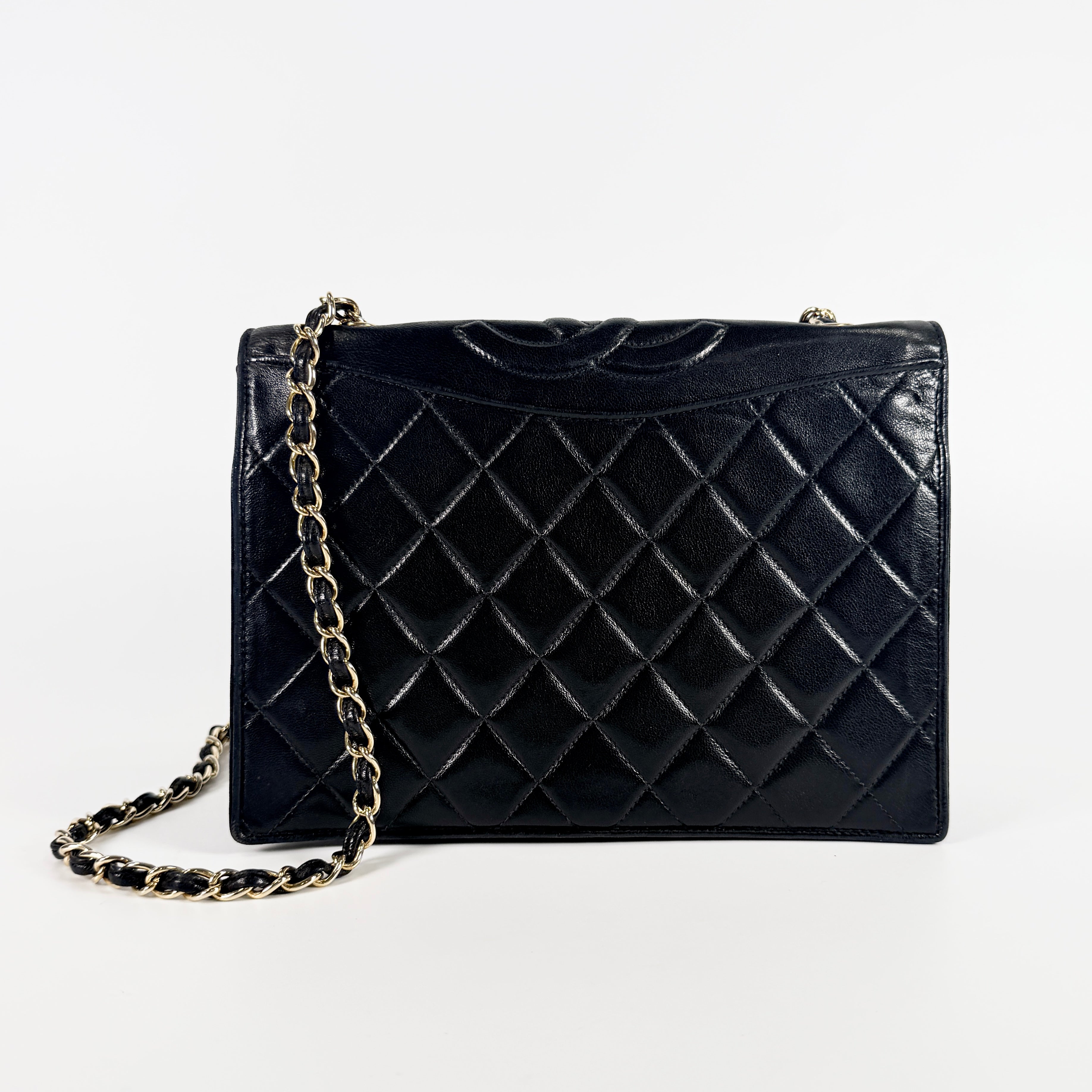 2608 secondhand CHANEL Chain Shoulder Bag