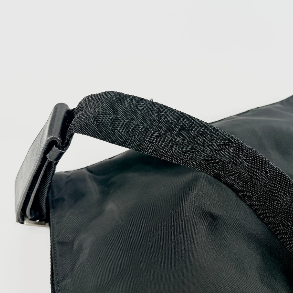 2606 secondhand PRADA Shoulder bag black