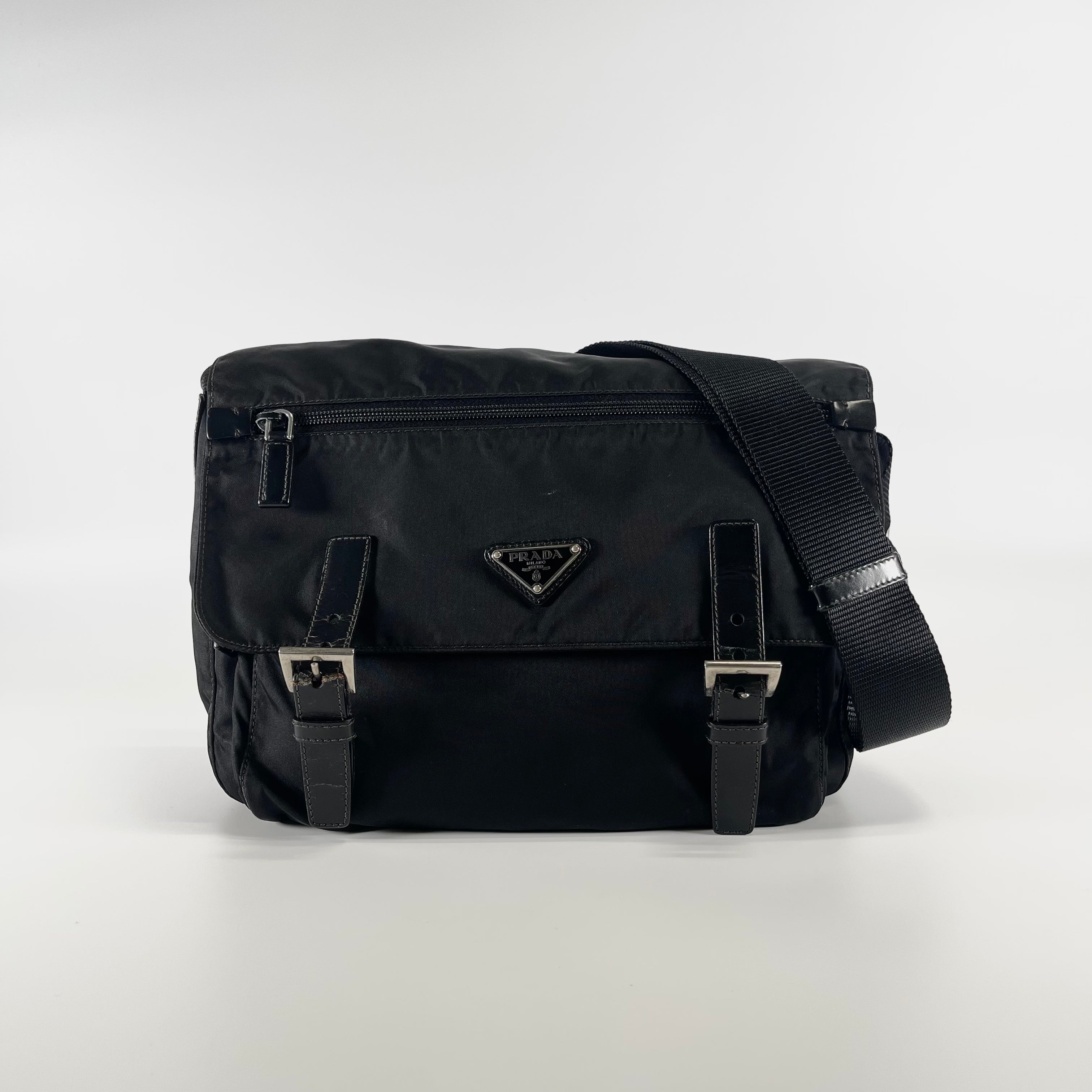 2601 secondhand PRADA nylon Shoulder bag