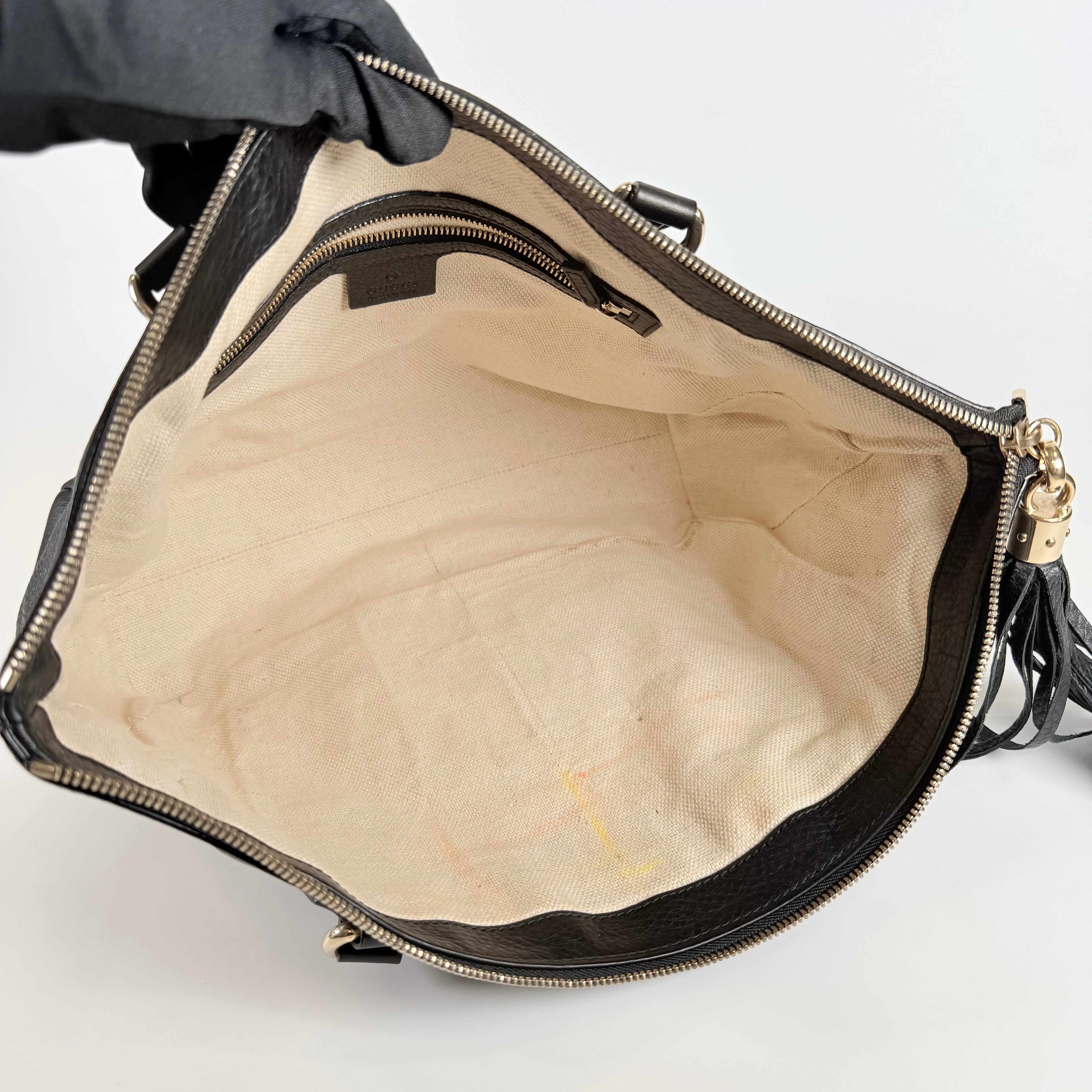 2608 secondhand GUCCI Tote Bag Soho black