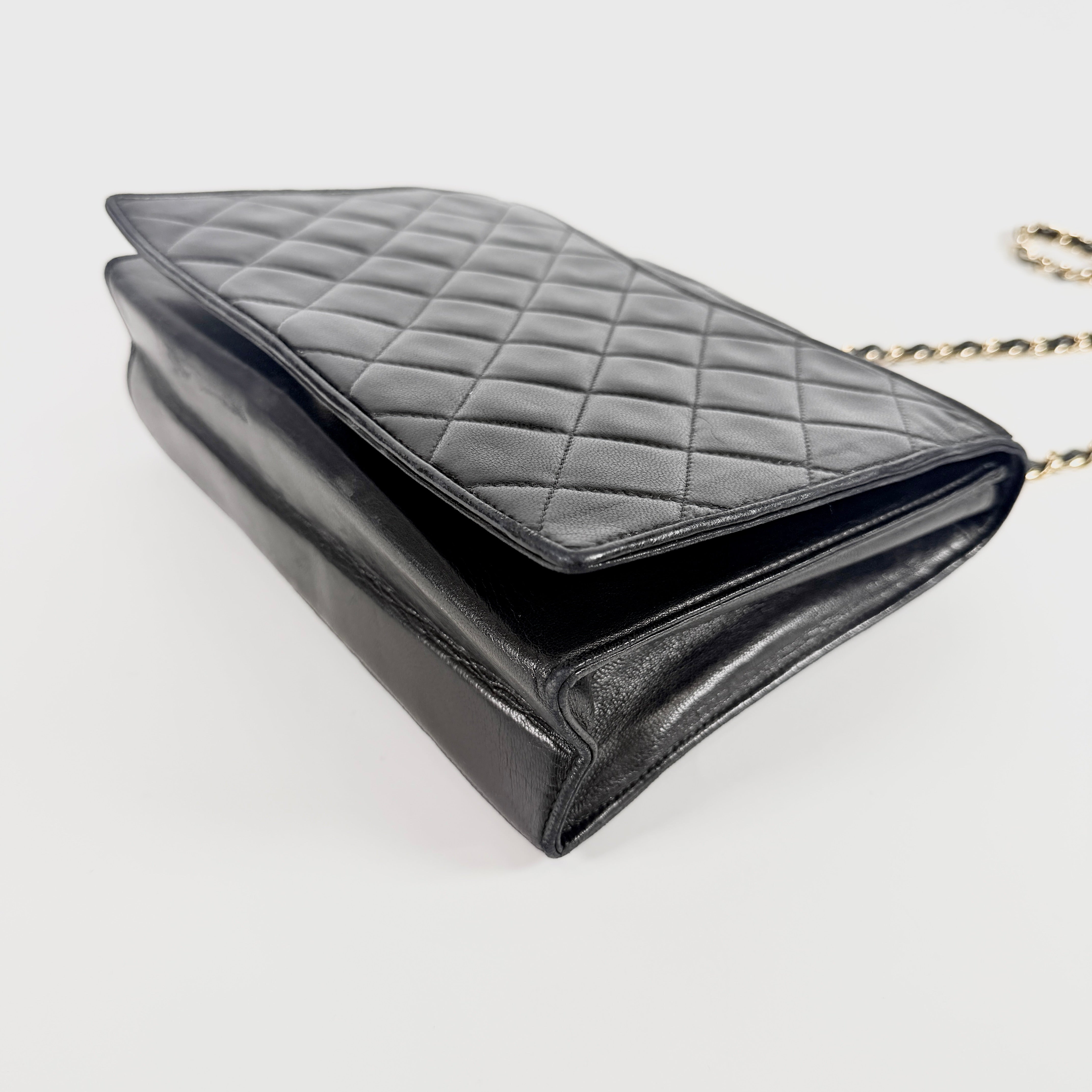 2608 secondhand CHANEL Chain Shoulder Bag