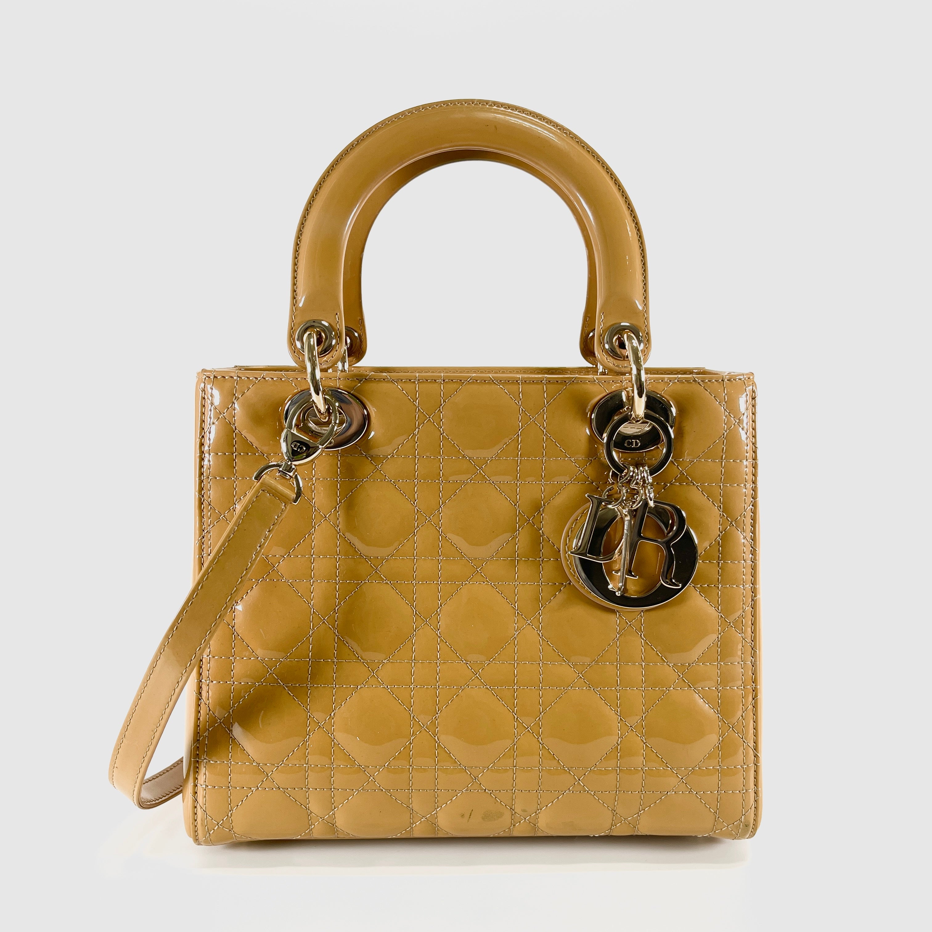 2605 secondhand CD brand bag VRB44550 enamel Lady Dior Tote card