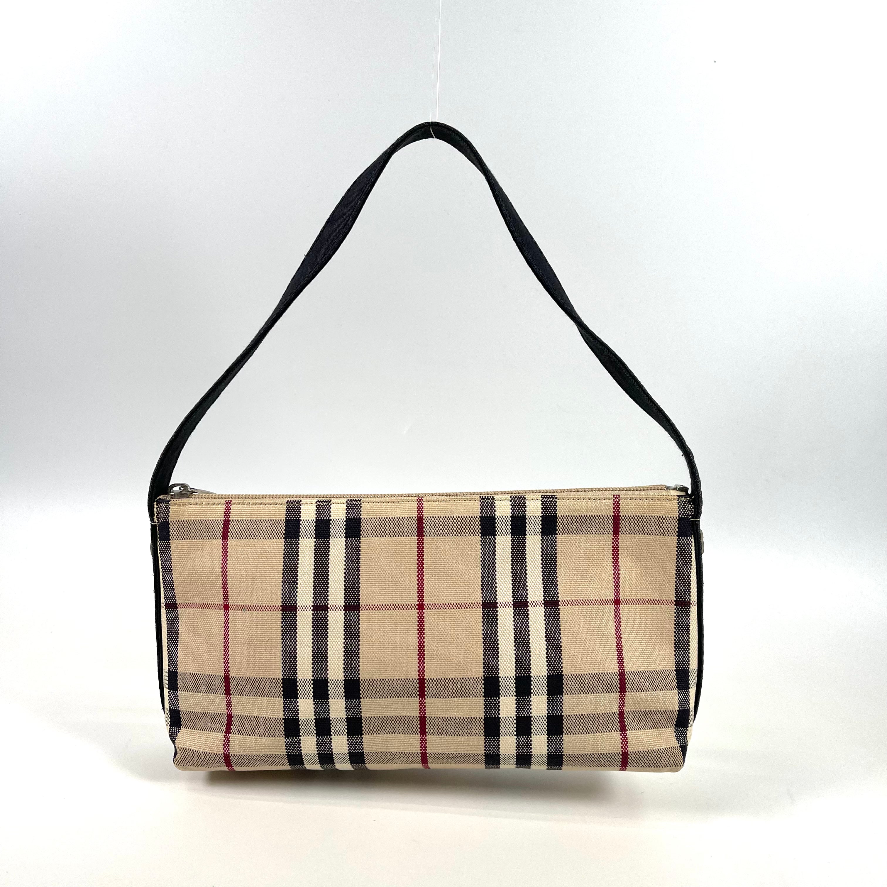 2601 BURBERRY cicada shoulder