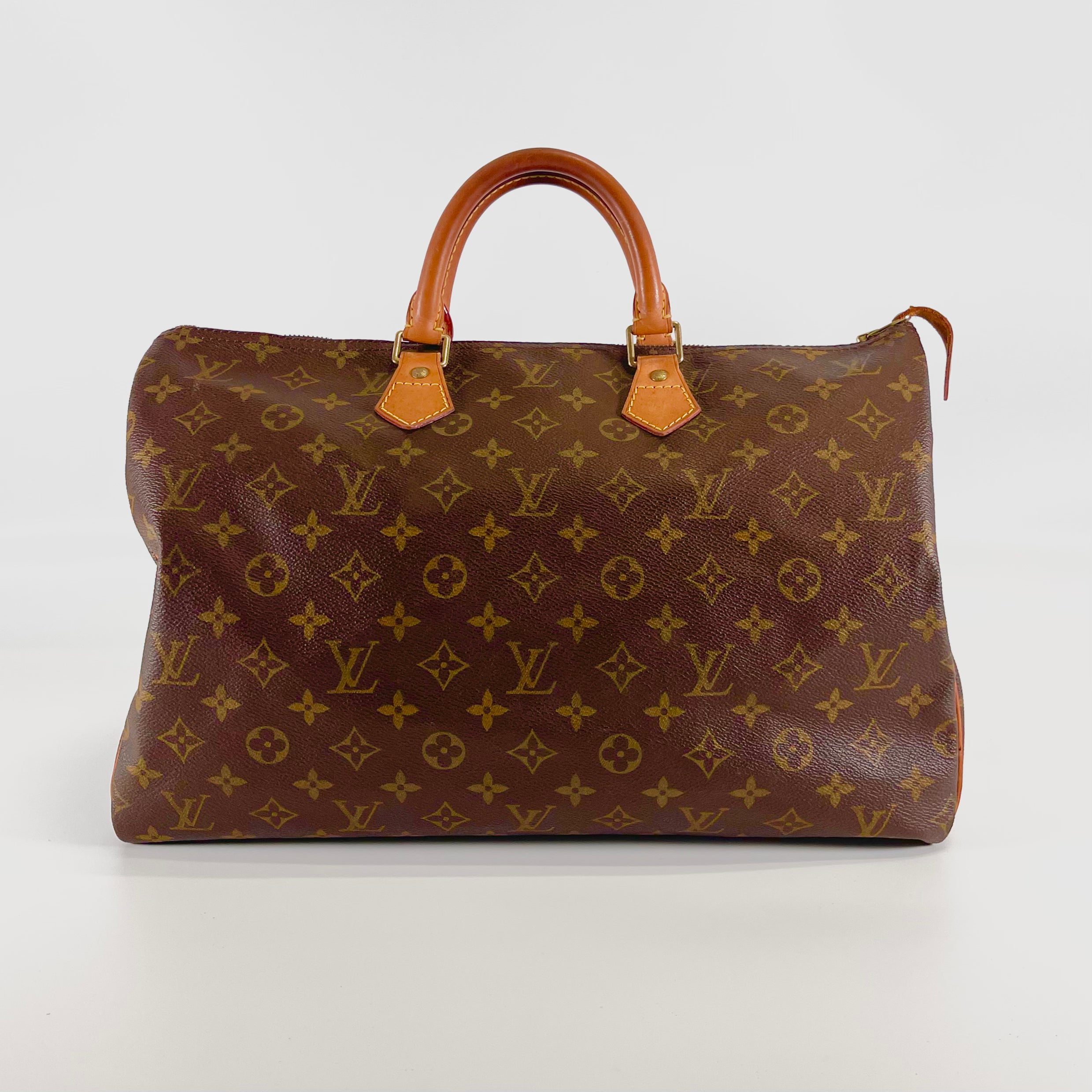 2602 secondhand LV Monogram Speedy 40