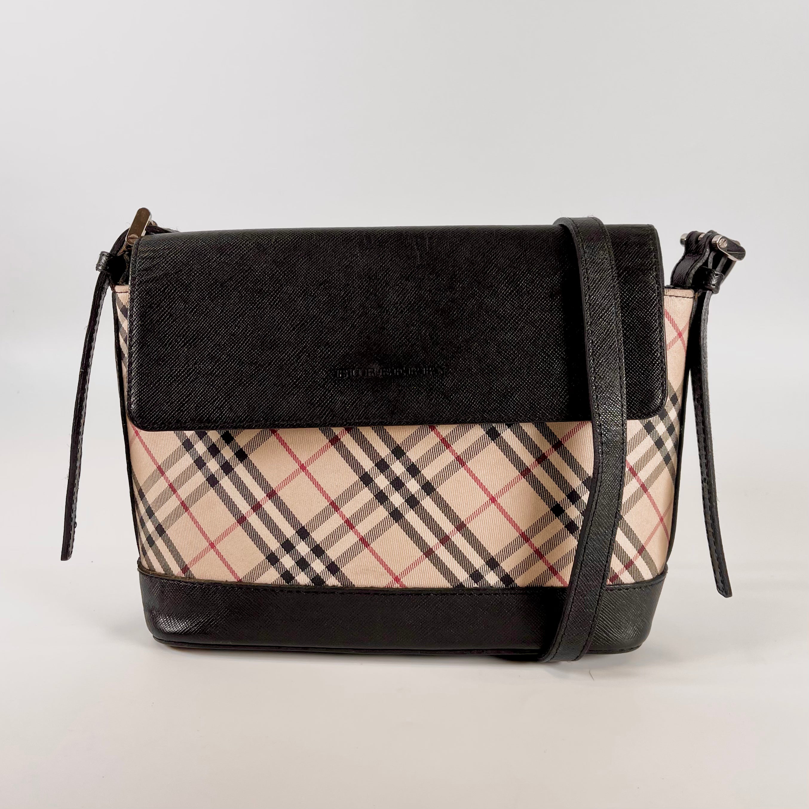 2602 secondhand BURBERRY Shoulder bag