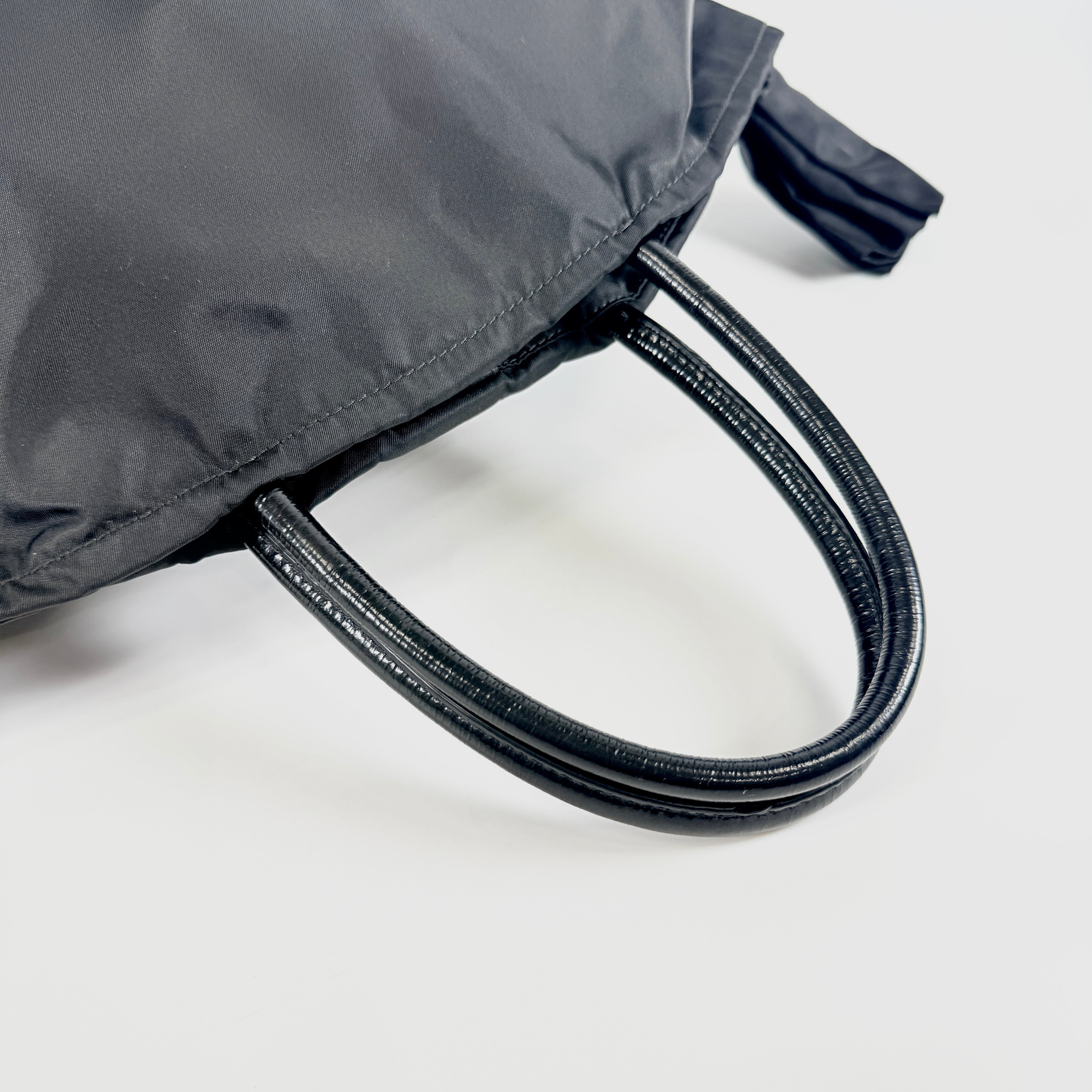 2606 secondhand Prada Nylon Handbag