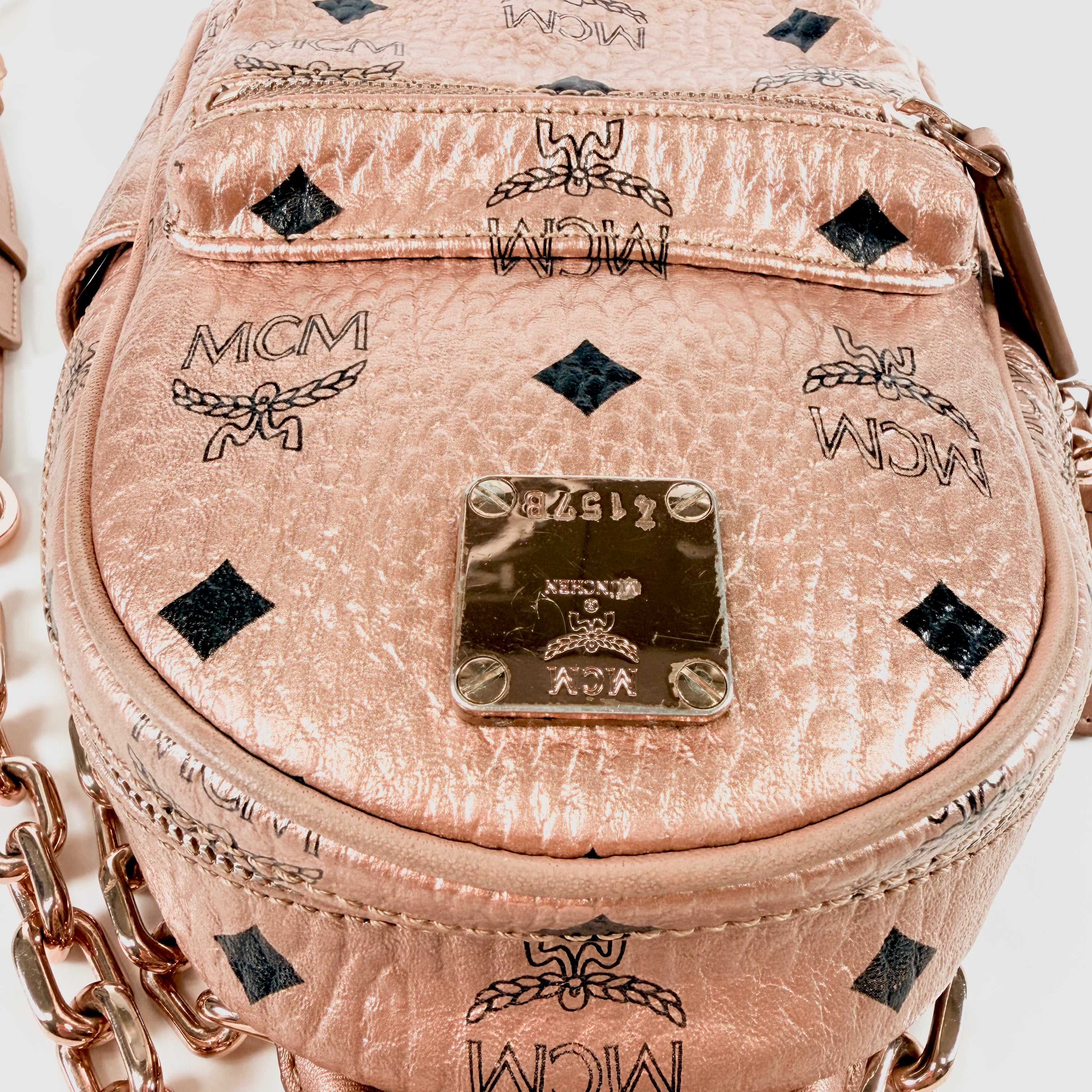 2608 secondhand MCM Shoulder bag