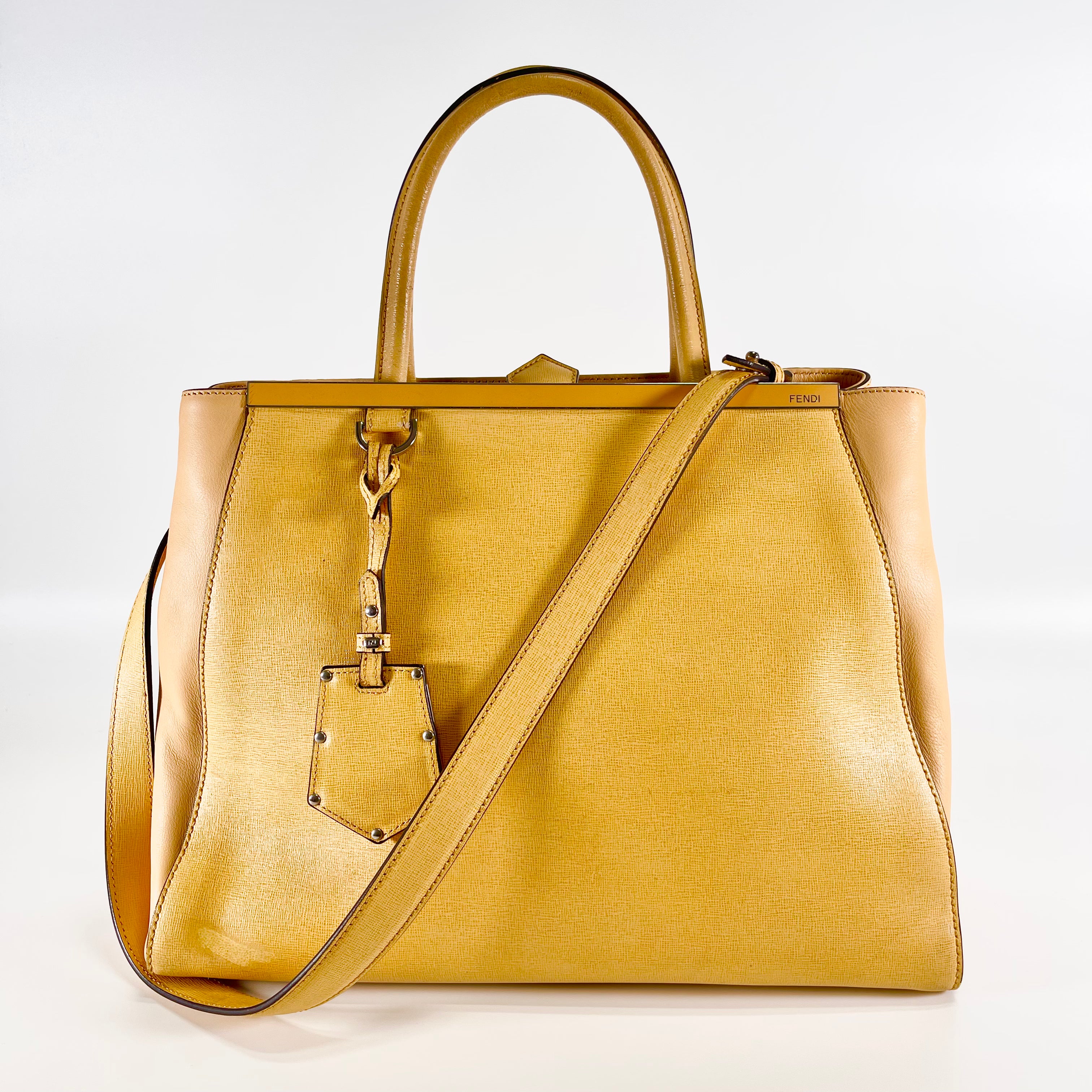 2602 secondhand FENDI hand bag 2WAY