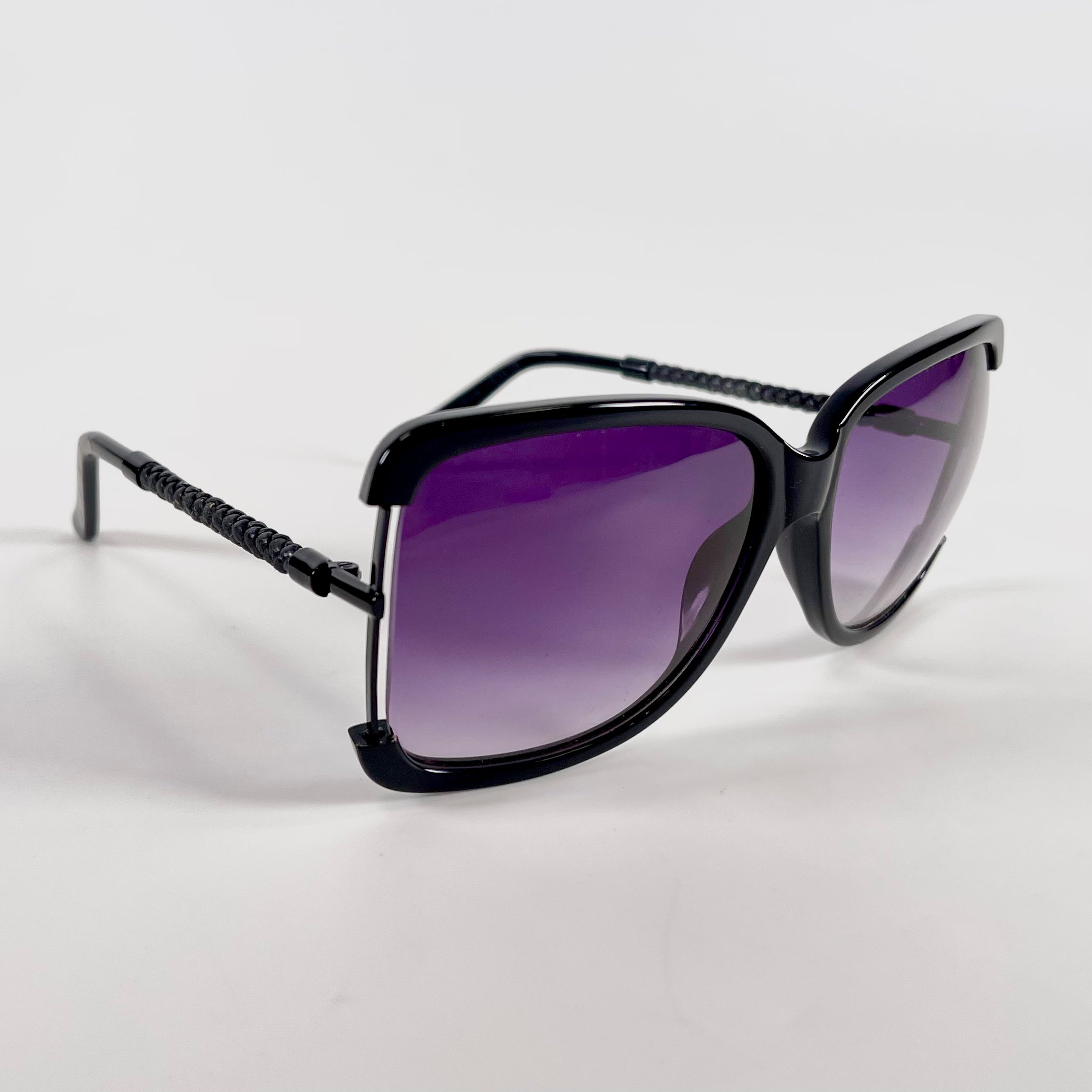 2602 secondhand BOTTEGAVENETA Intrecciato sunglasses Resin × leather black S
