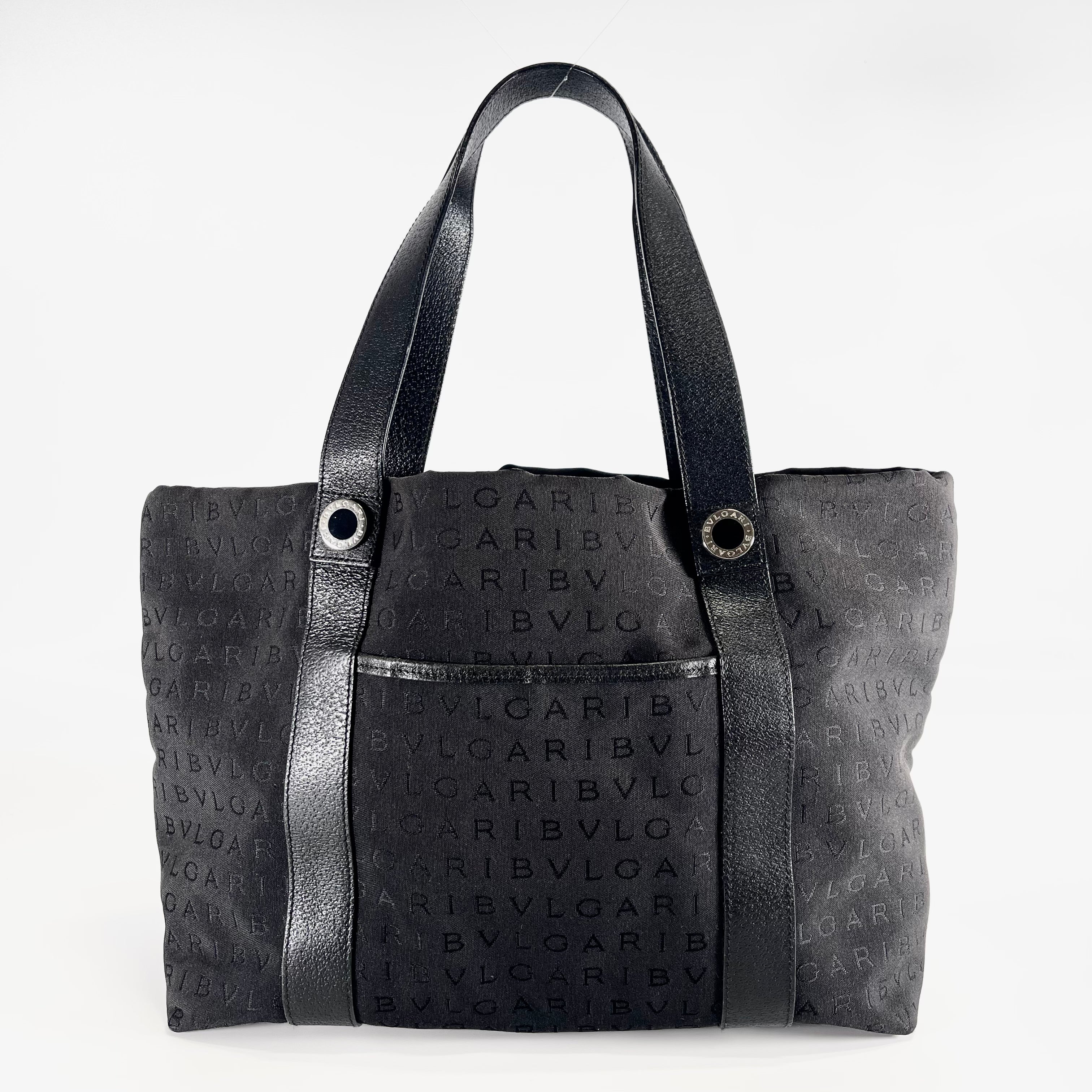 2602 secondhand BVLGARI Logomania Tote Bag