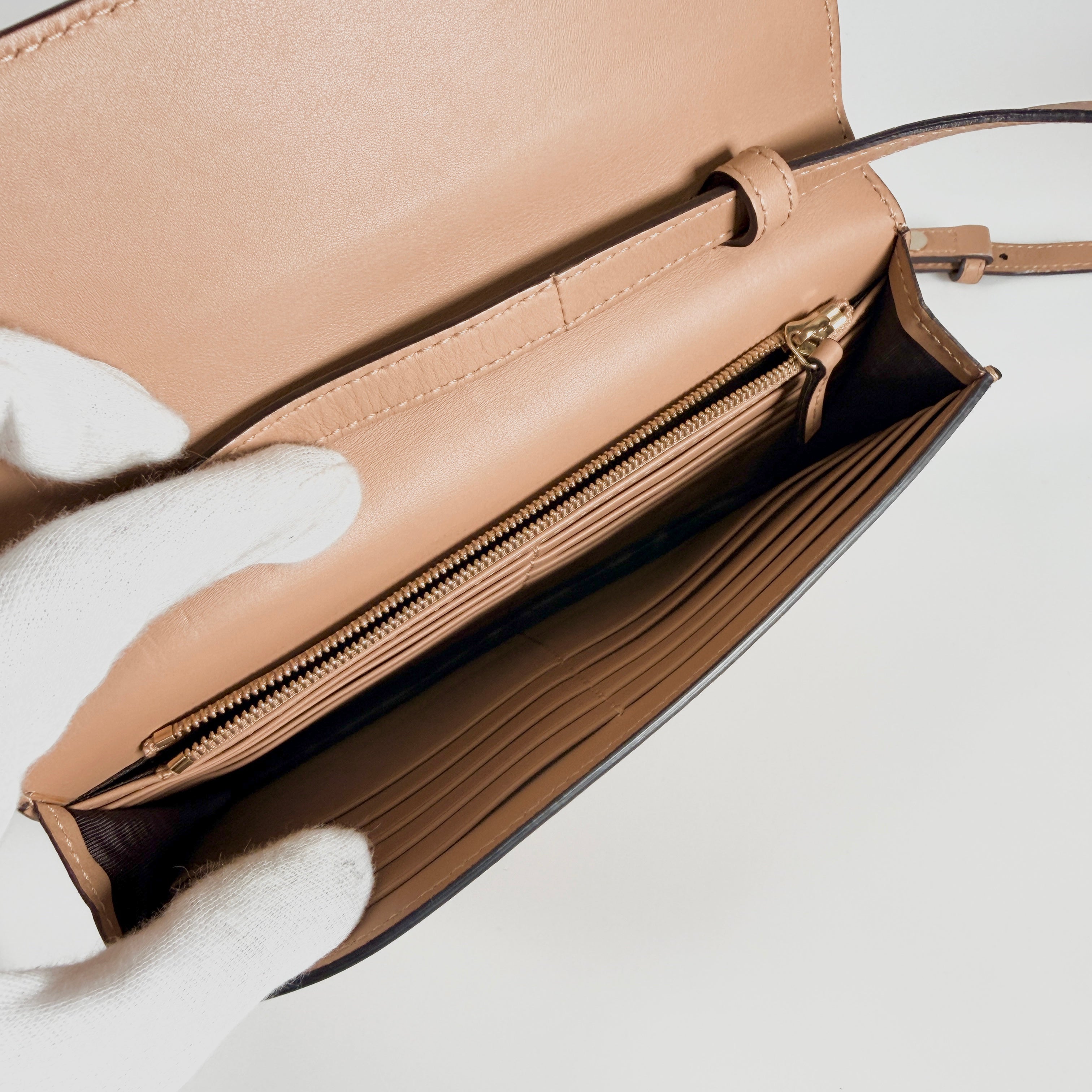 2606 secondhand GUCCI Interlocking G shoulder Wallet
