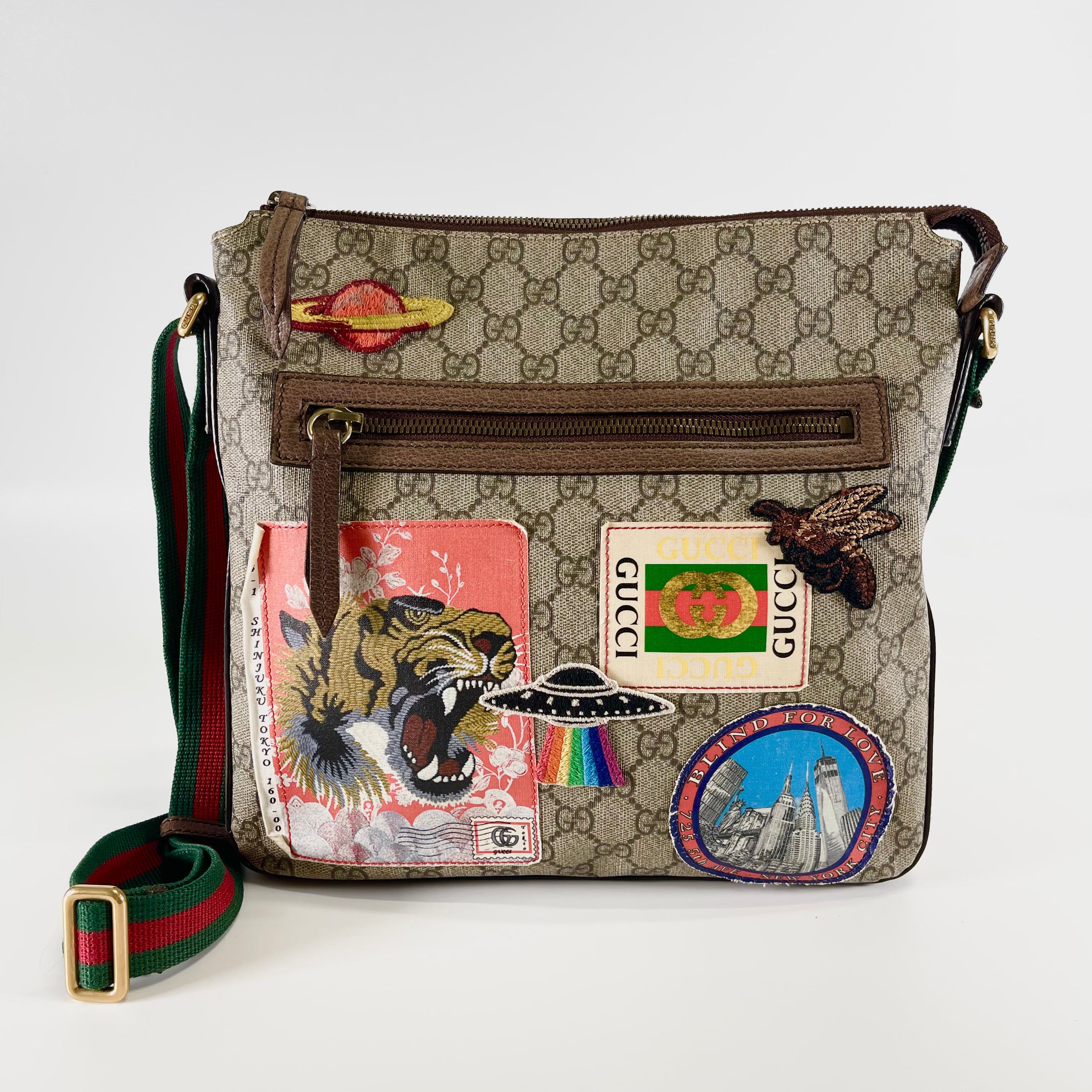 2510 GUCCI GG Supreme PVC and Leather One-Shoulder Bag in Beige and Multicolor