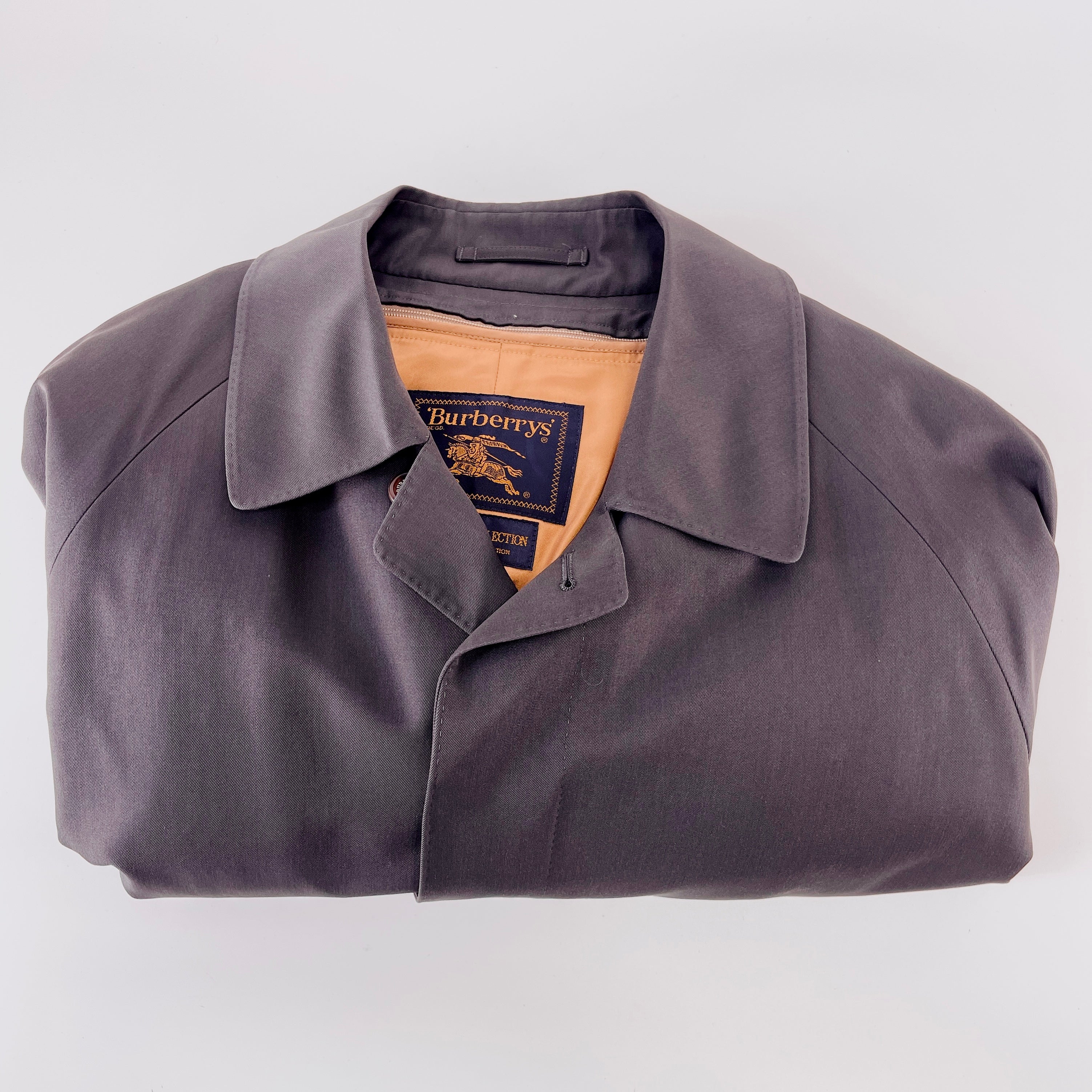 2606 secondhand BURBERRY coat