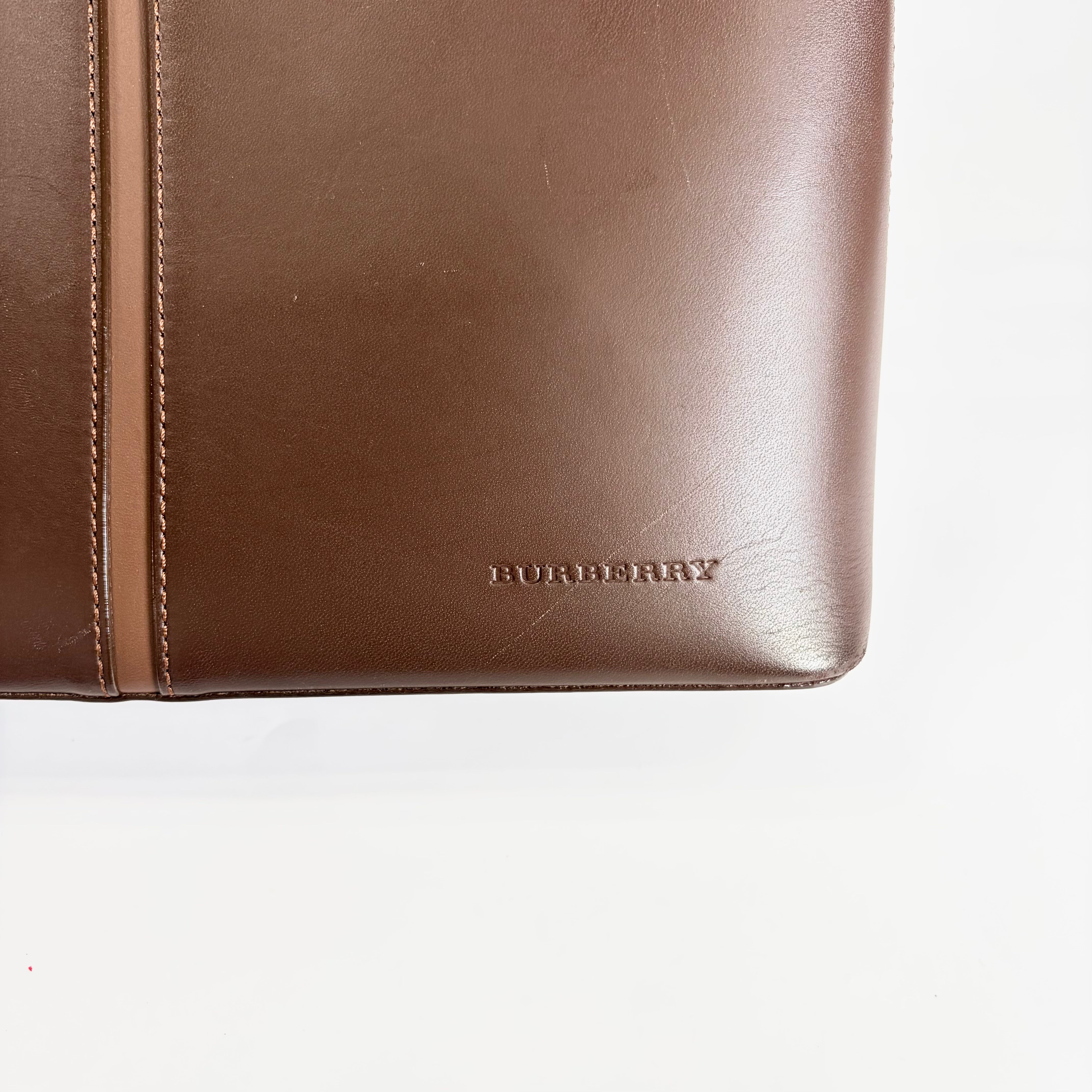 2604 secondhand BURBERRY Shoulder bag