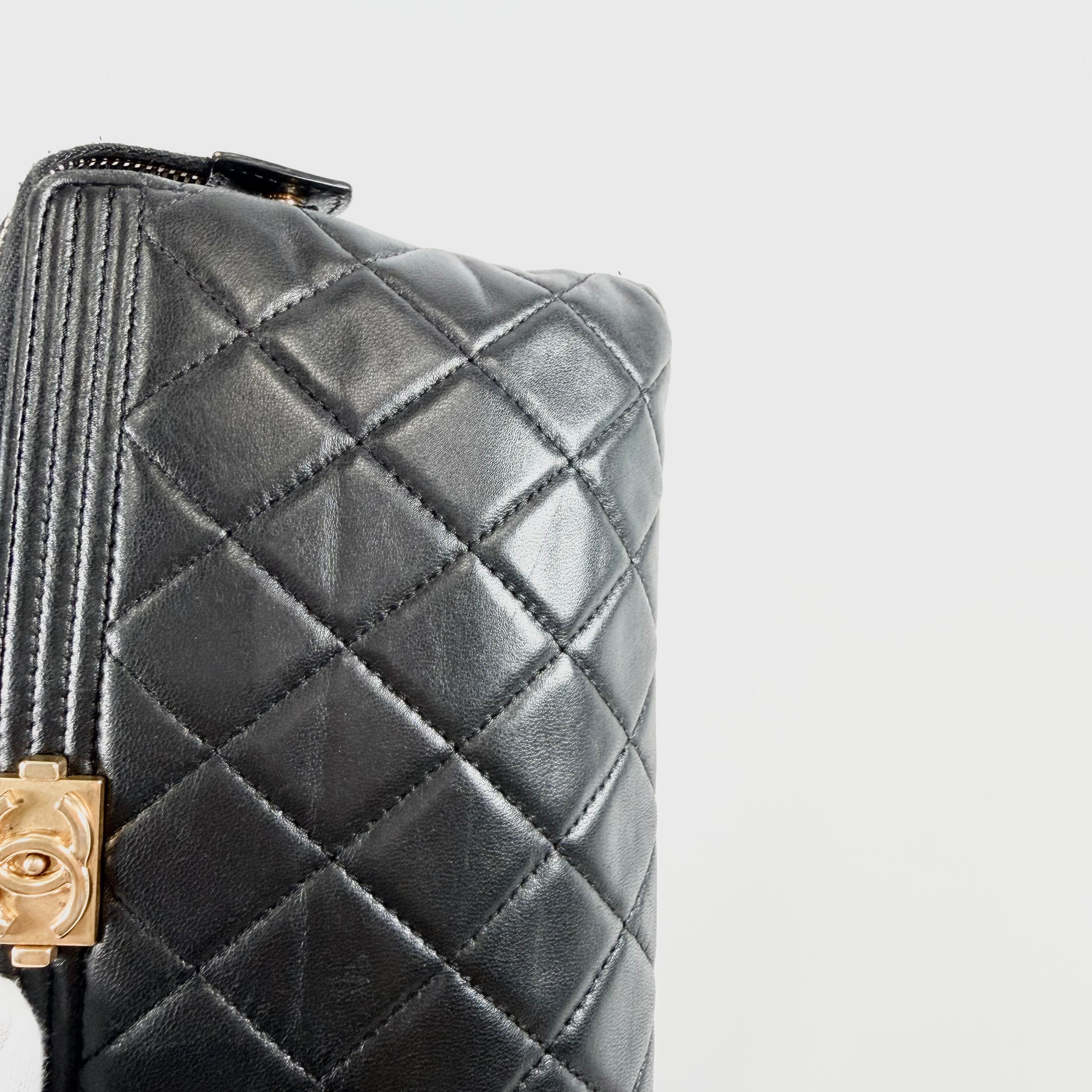 2608 secondhand CHANEL Lambskin Wallet Black