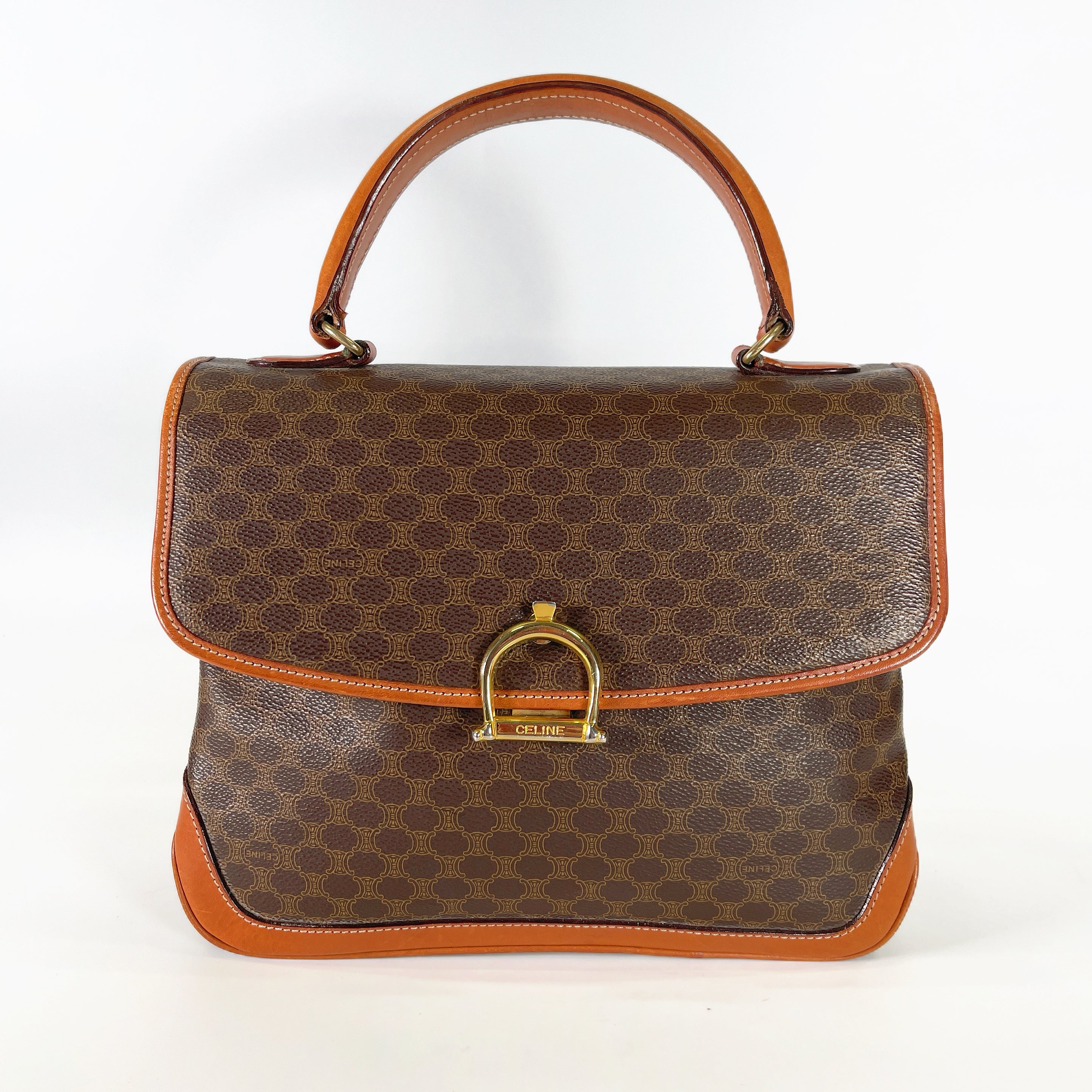 2603 secondhand CELINE Macadam hand bag