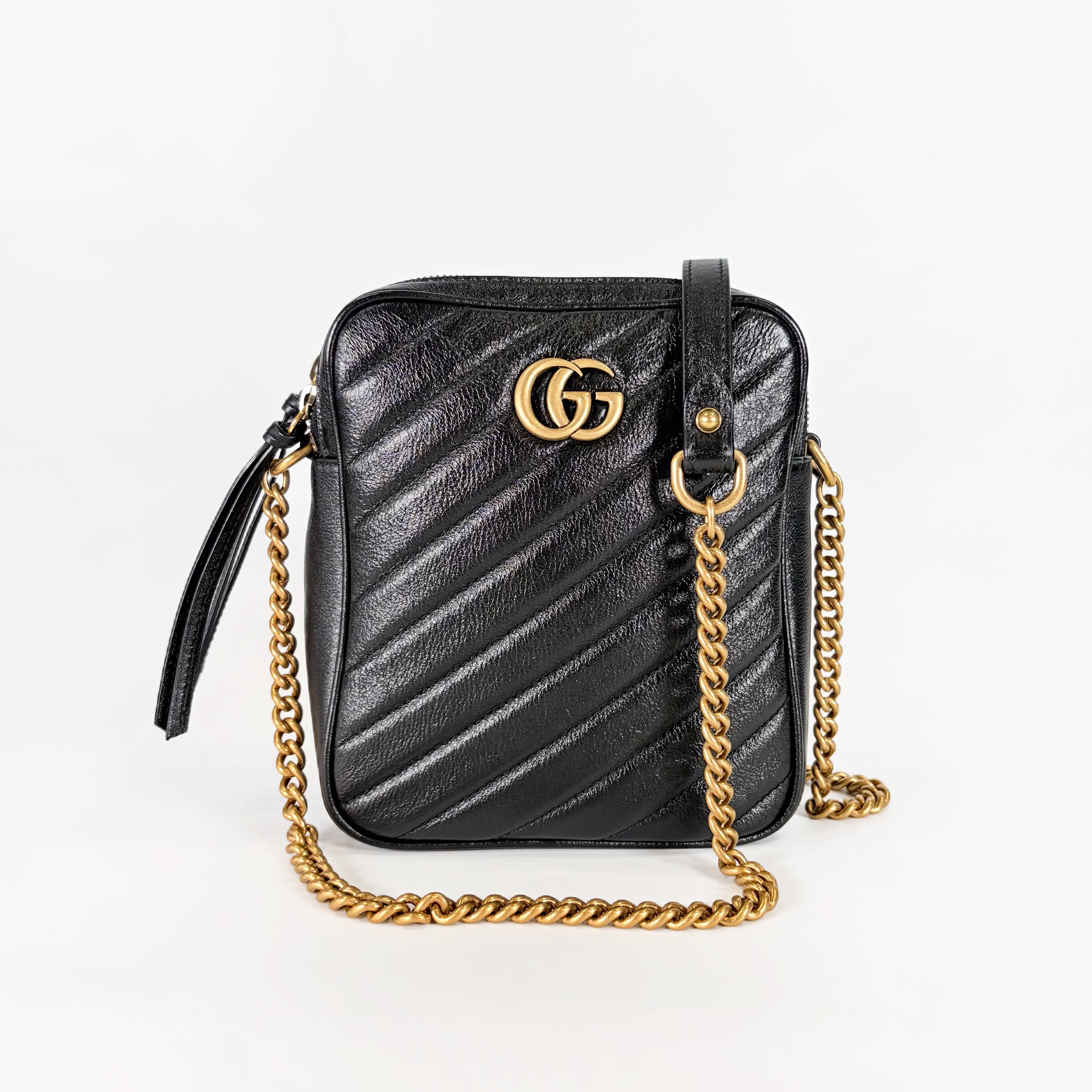 2605 secondhand GUCCI Marmont Chain Shoulder black