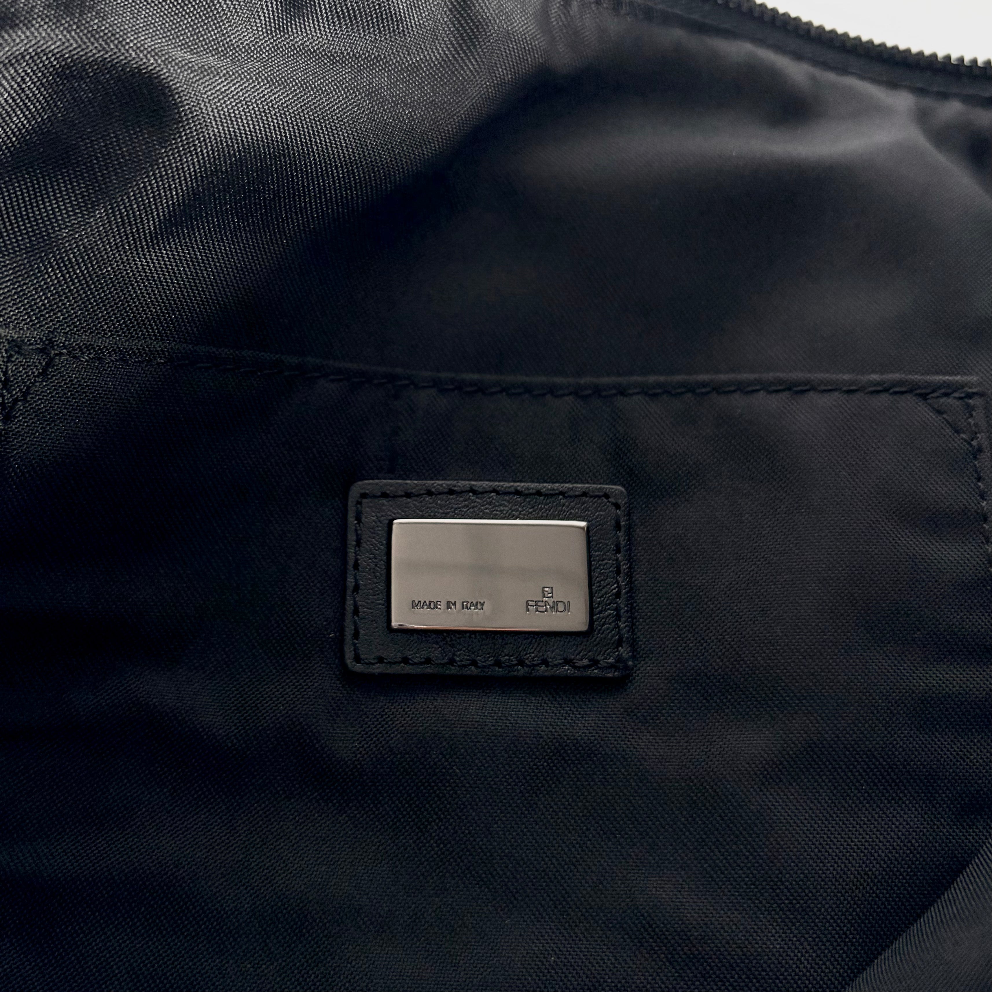 2605 secondhand FENDI Zucchino hand bag