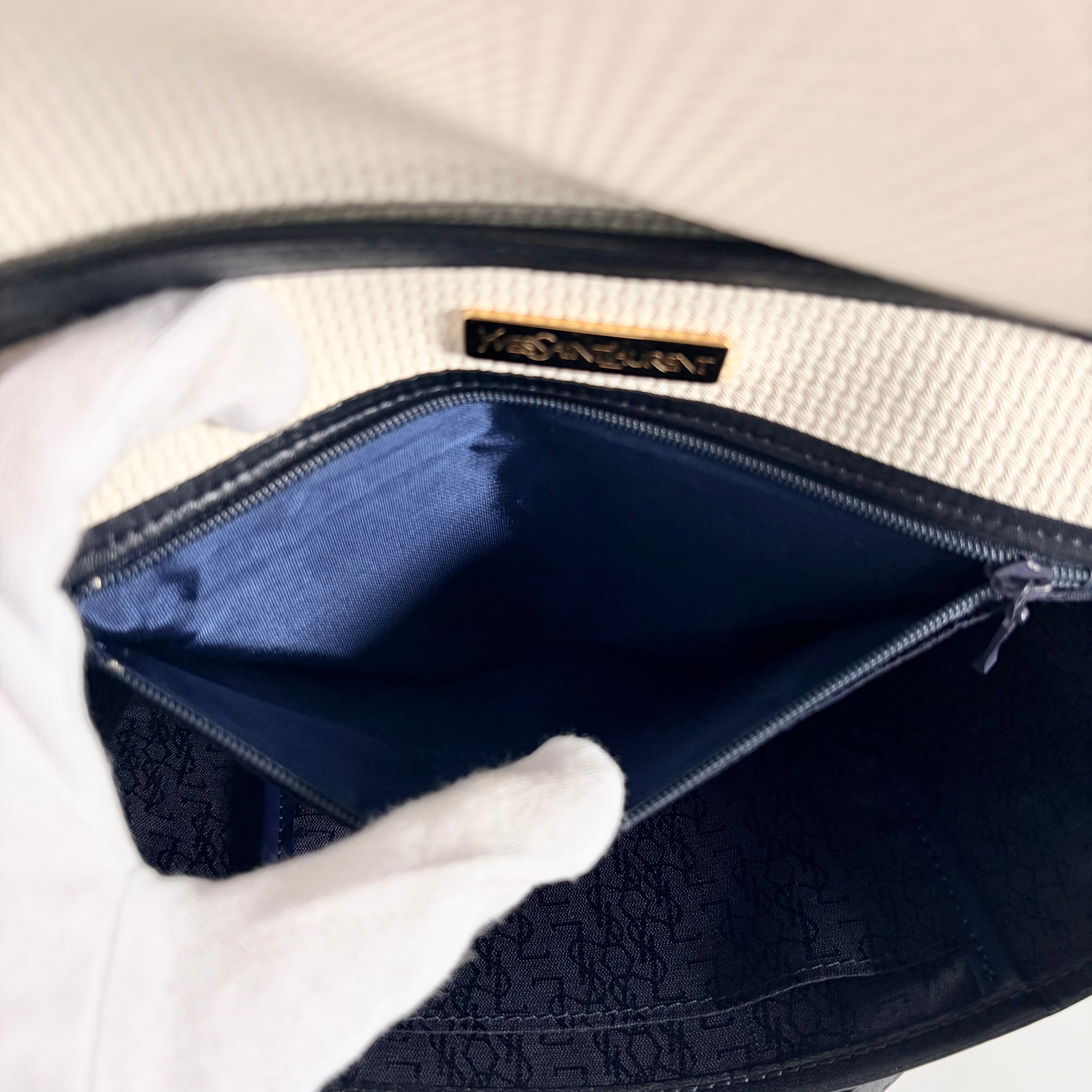 2605 secondhand SAINTLAURENT YSL Shoulder bag