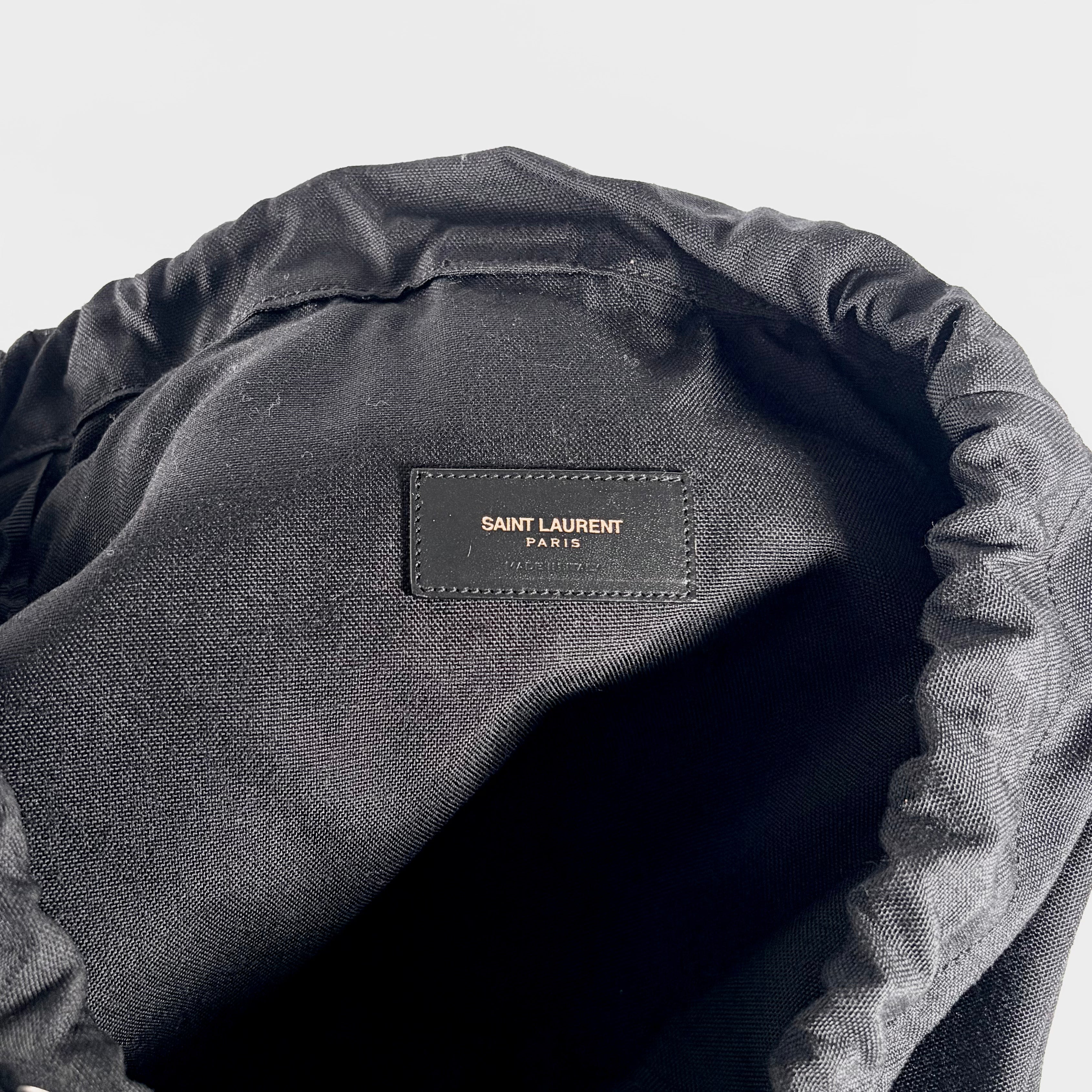 2604 secondhand SAINTLAURENT backpack black