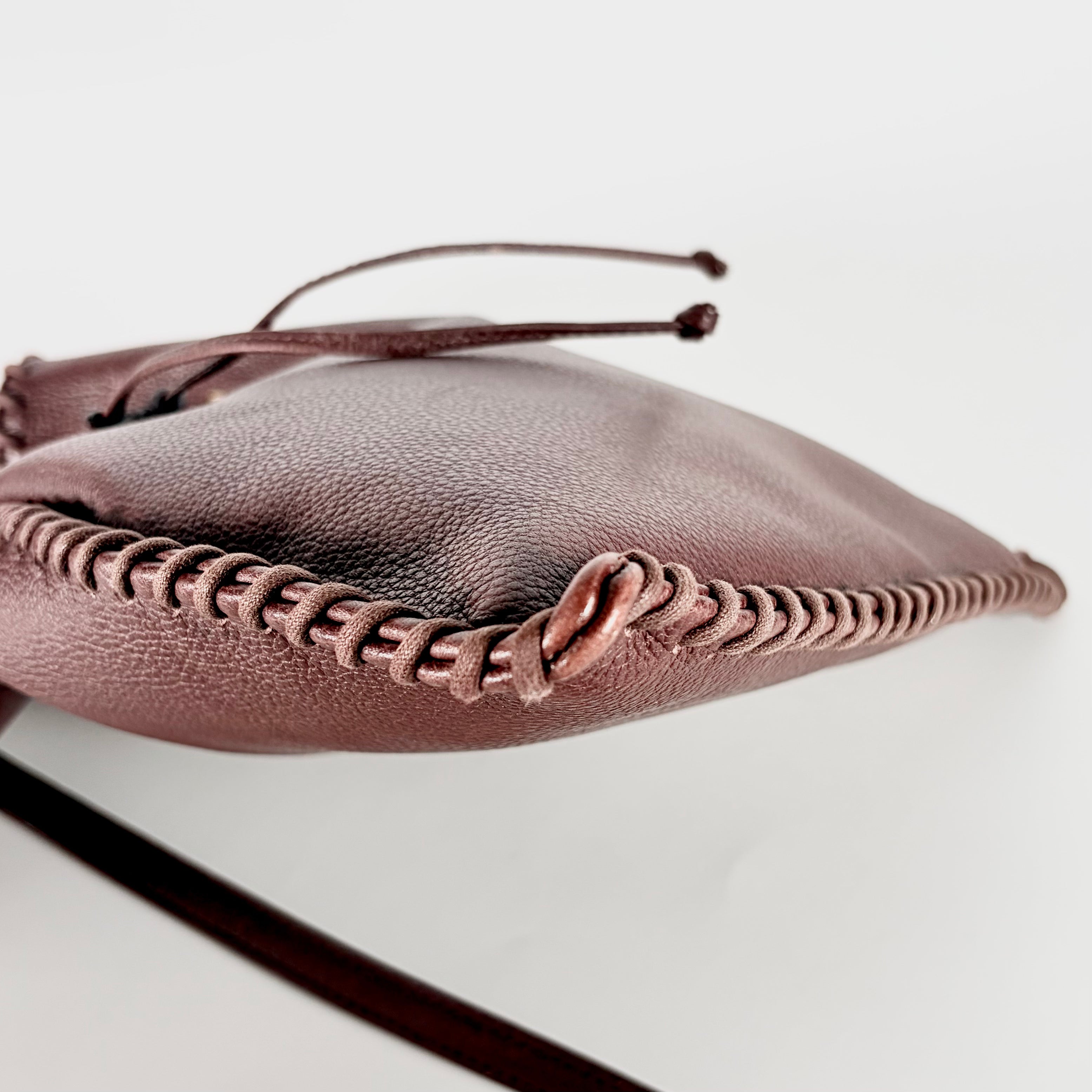 2605 secondhand SAINTLAURENT YSL Shoulder bag