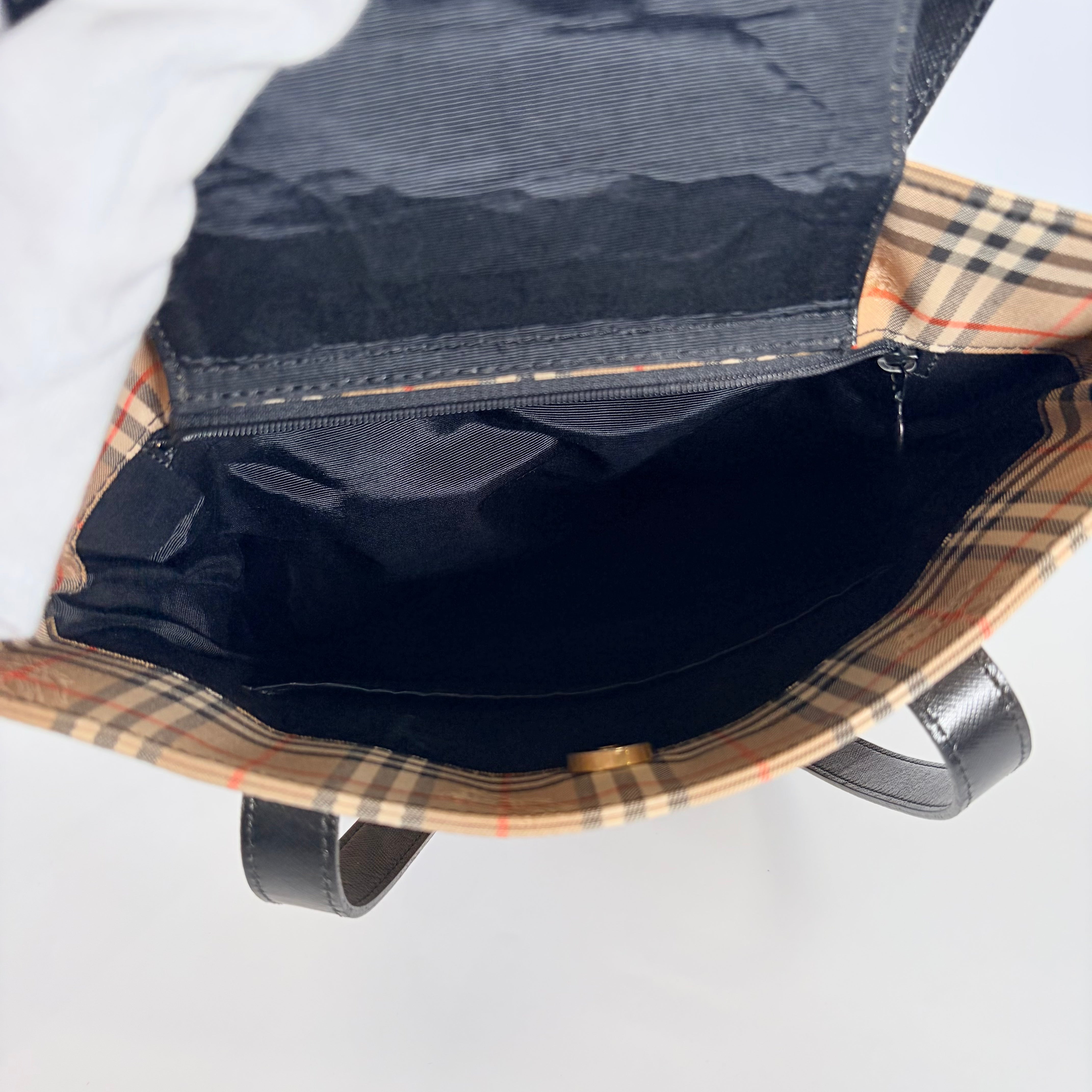 2604 secondhand BURBERRY check hand bag