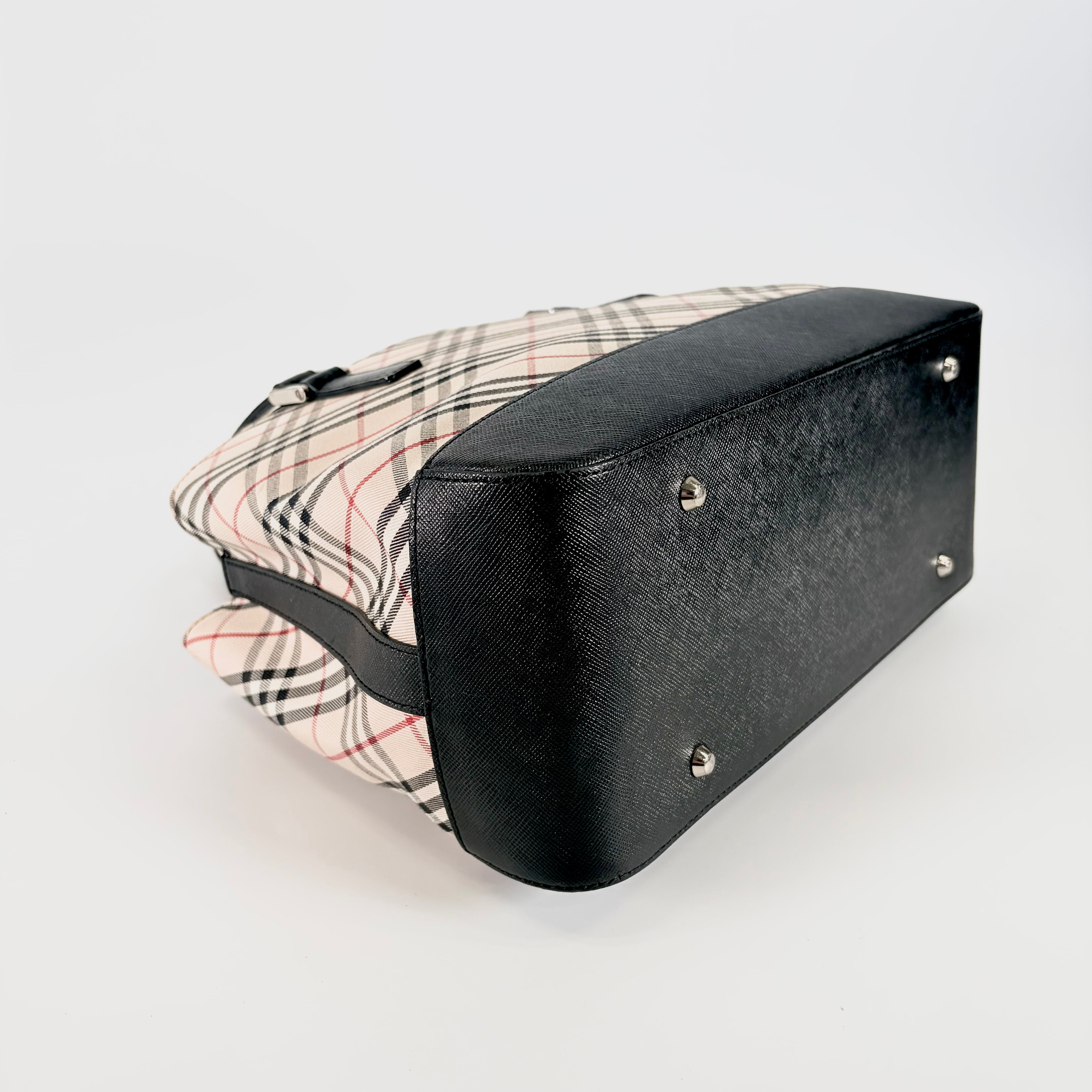 2604 secondhand BURBERRY check hand bag