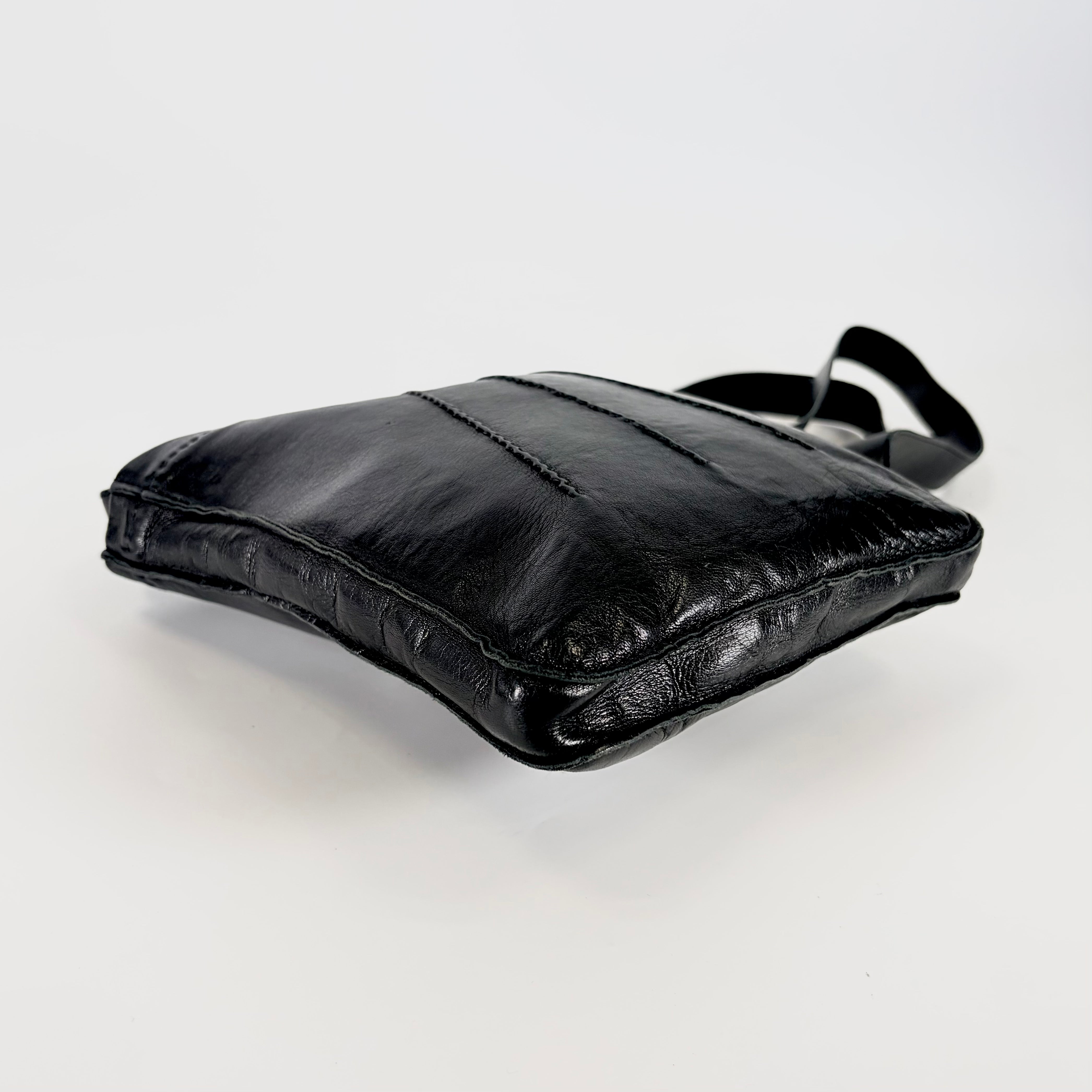 2604 secondhand HERMES shoulder black
