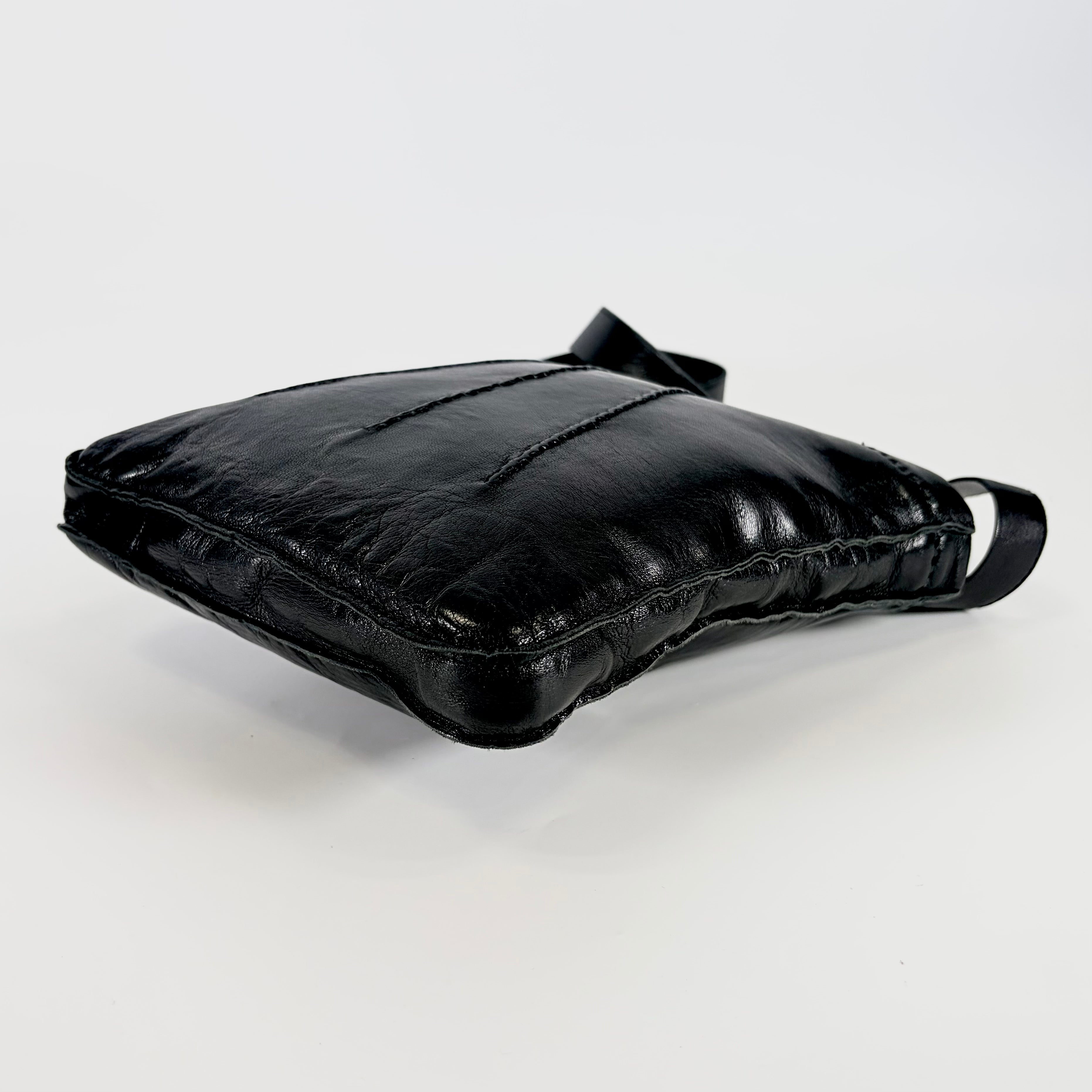 2604 secondhand HERMES shoulder black