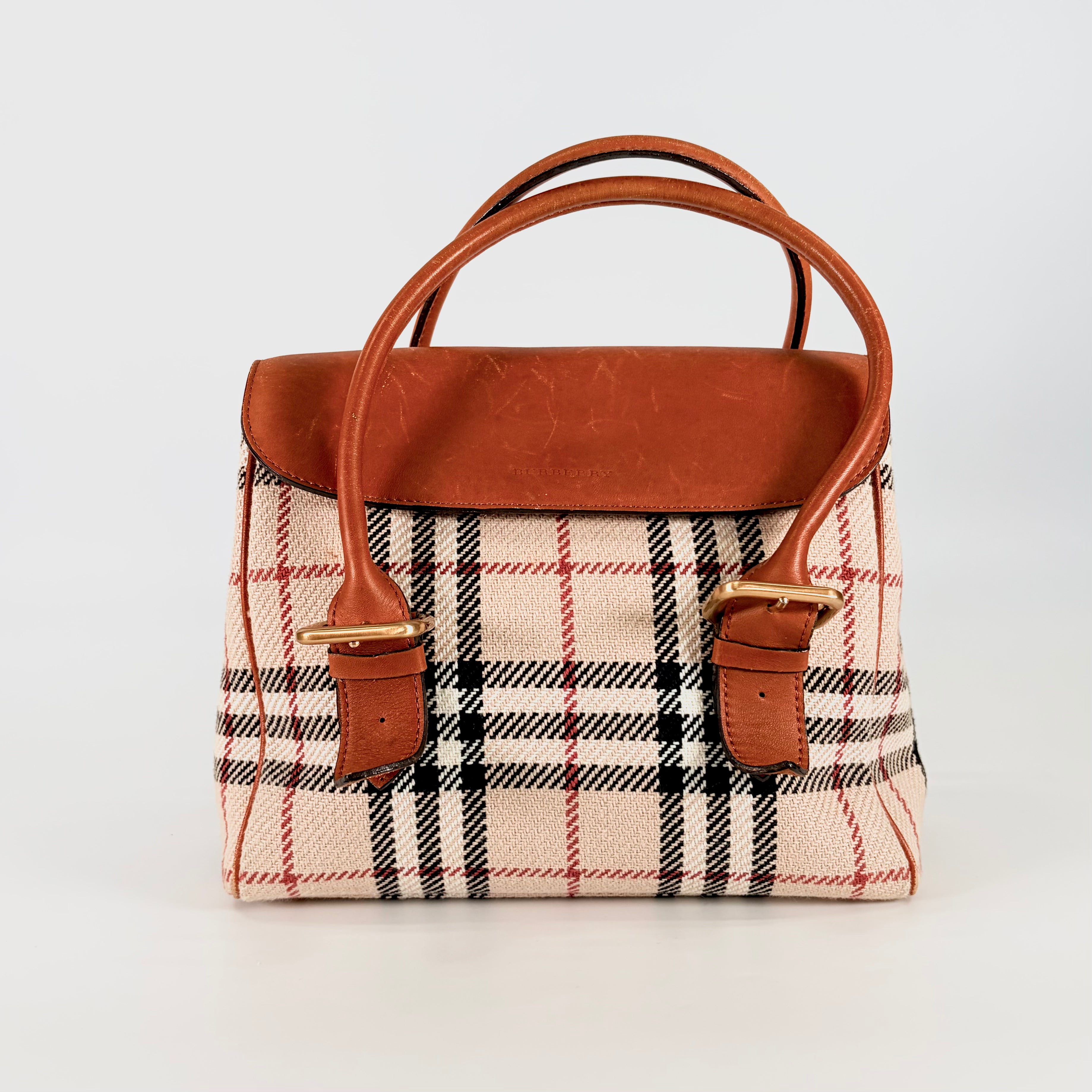 2604 secondhand BURBERRY Nova Check hand bag