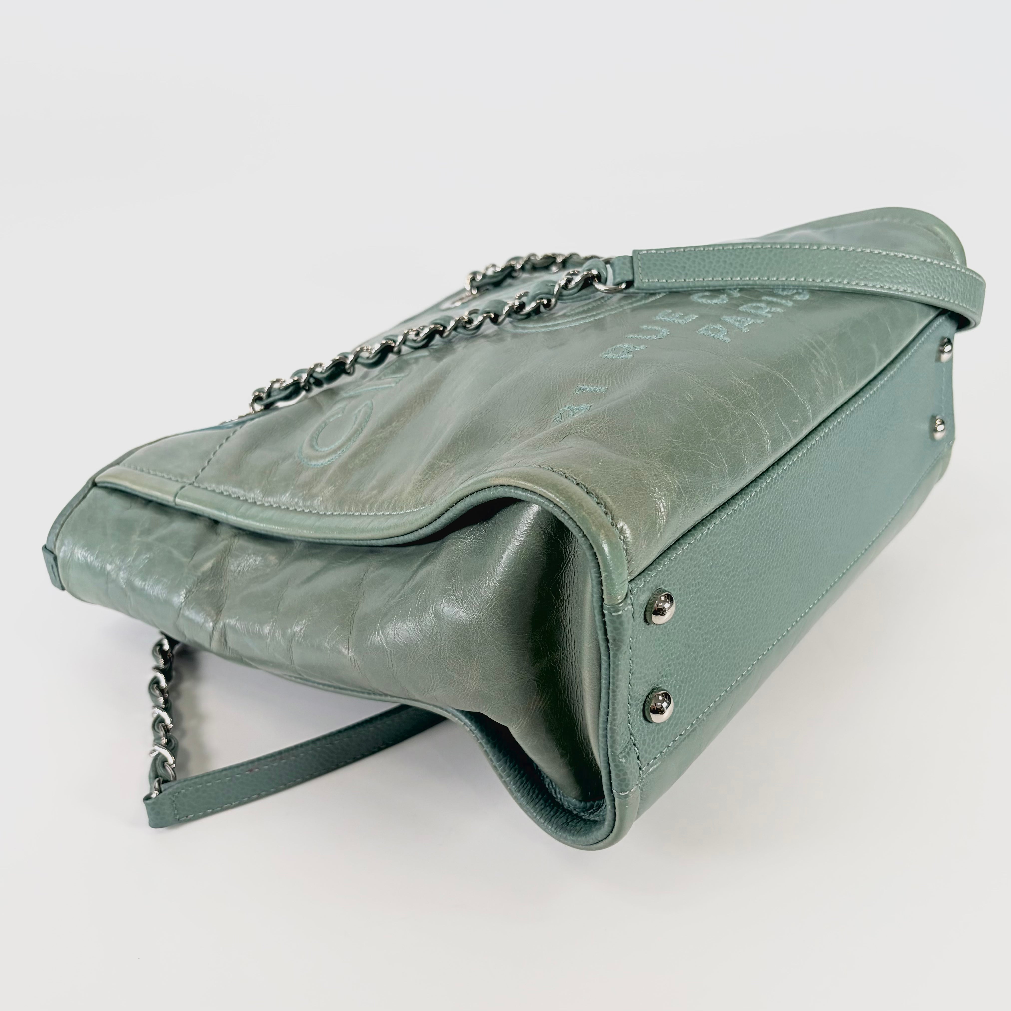 2605 secondhand CHANEL Deauville green