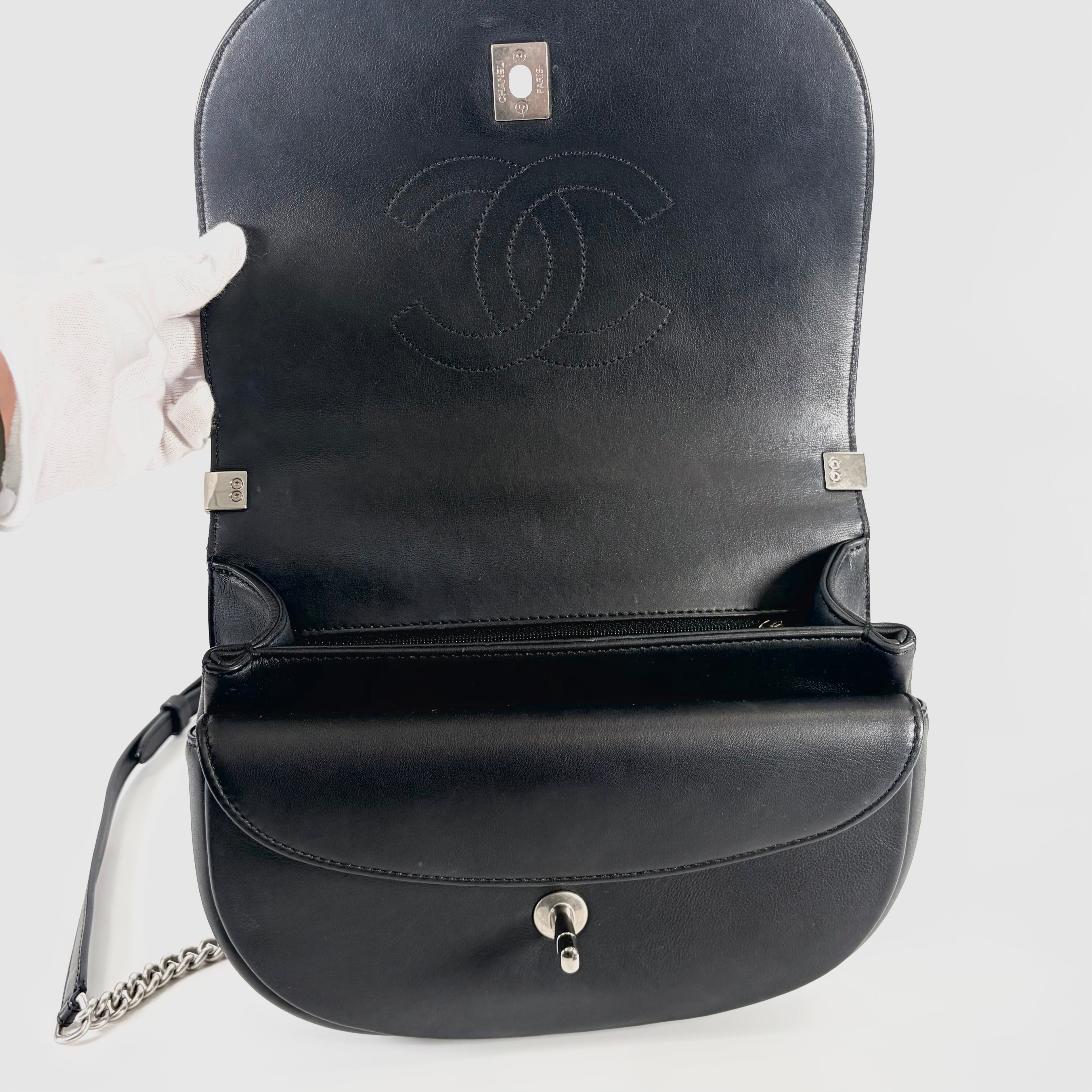 2605 secondhand CHANEL Shoulder bag